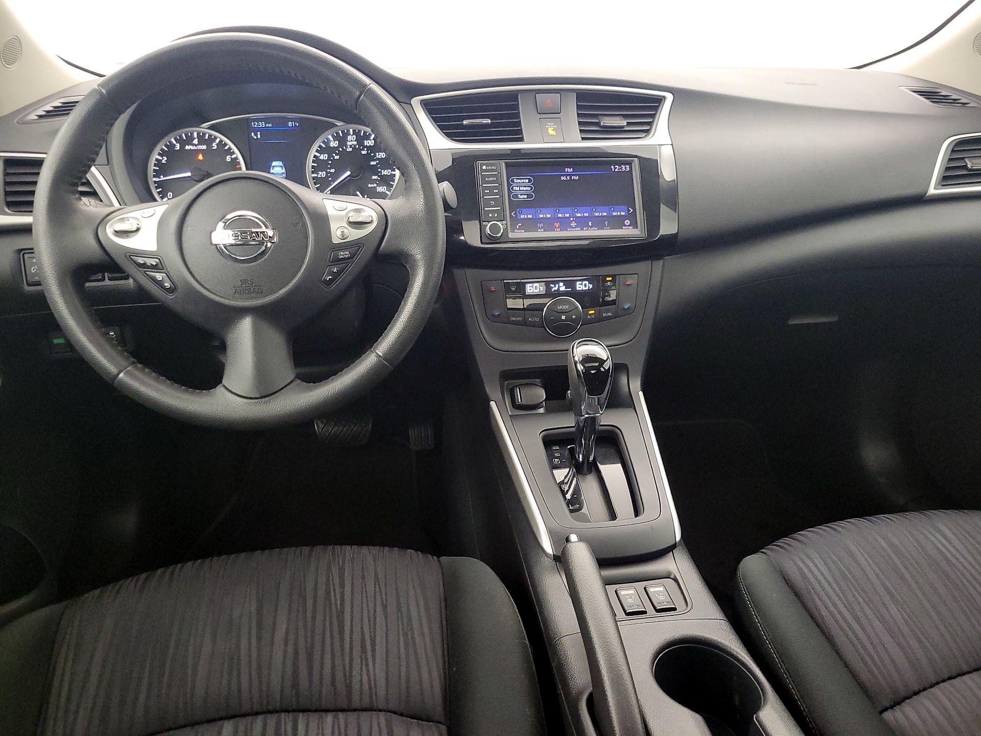 Thumbnail: 2019 Nissan Sentra - 9