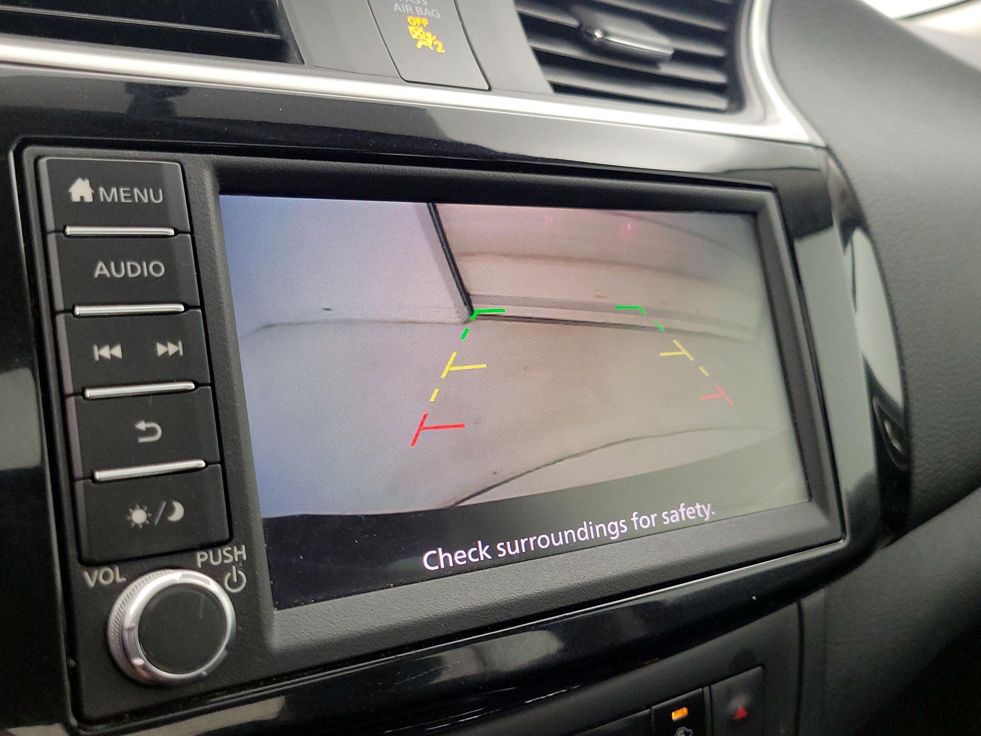 Thumbnail: 2019 Nissan Sentra - 14