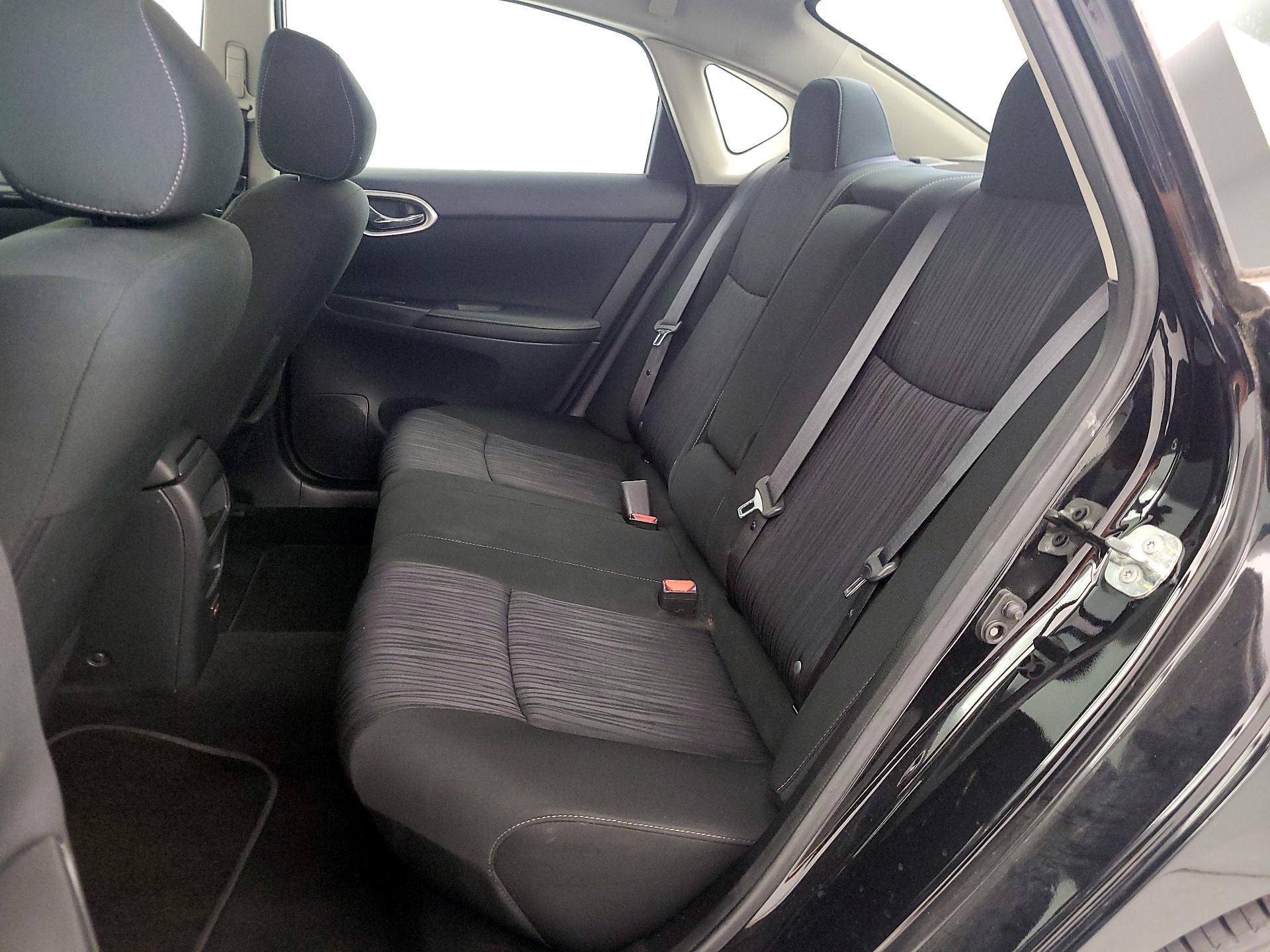 Thumbnail: 2019 Nissan Sentra - 20