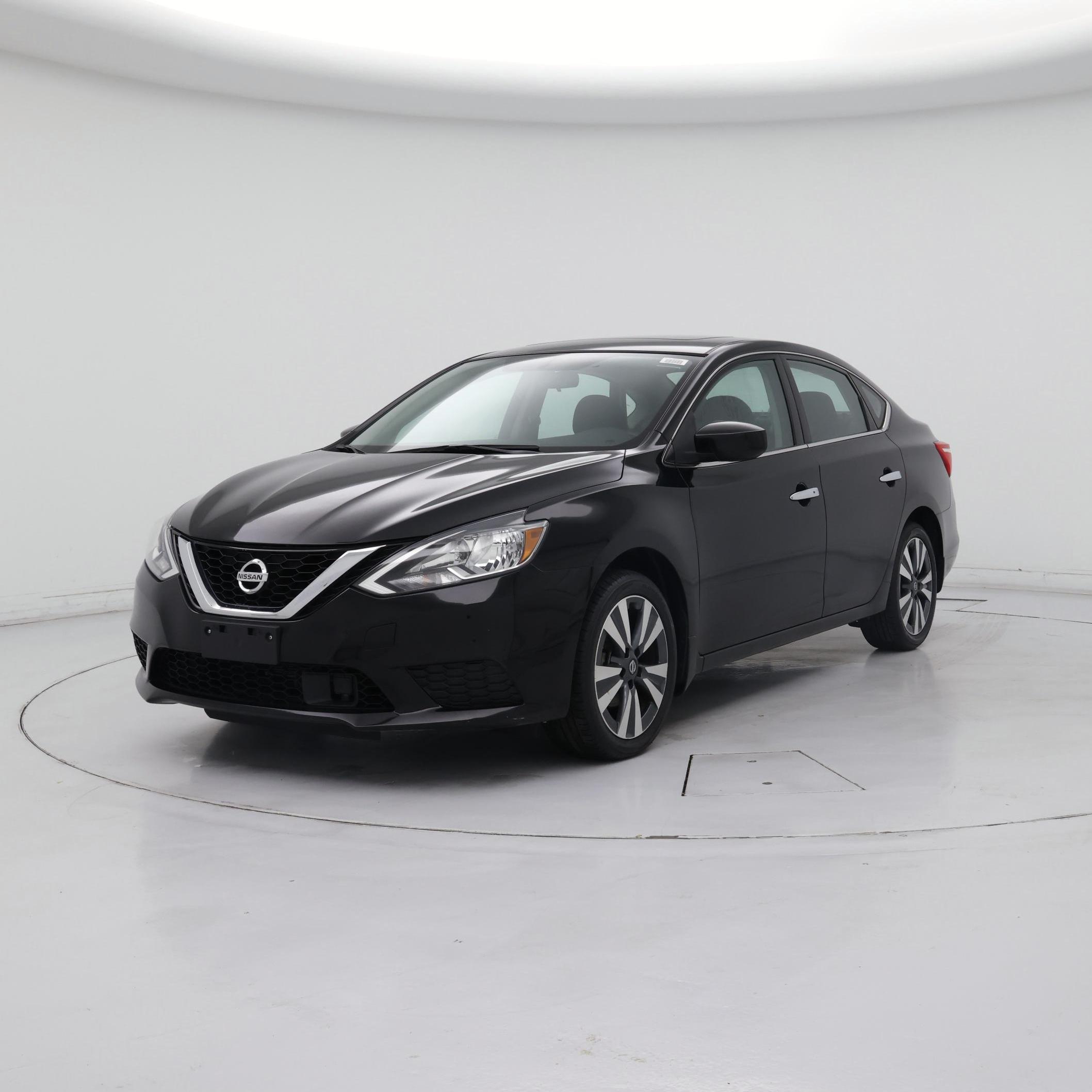 Thumbnail: 2019 Nissan Sentra - 4