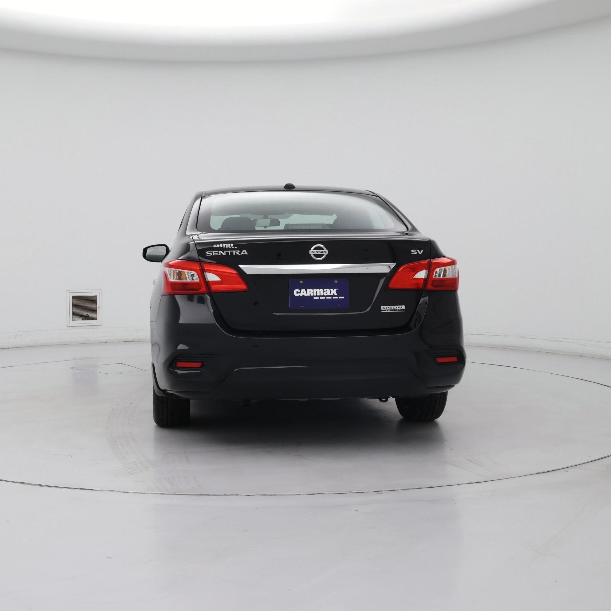 Thumbnail: 2019 Nissan Sentra - 6