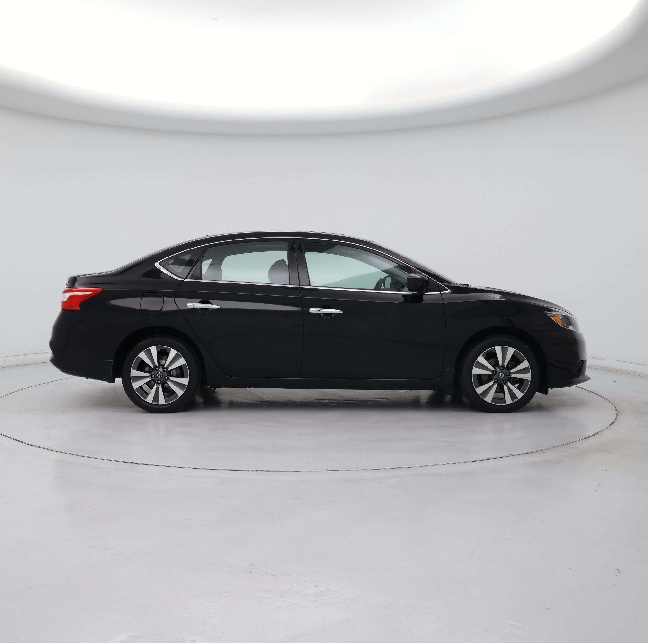 Thumbnail: 2019 Nissan Sentra - 7