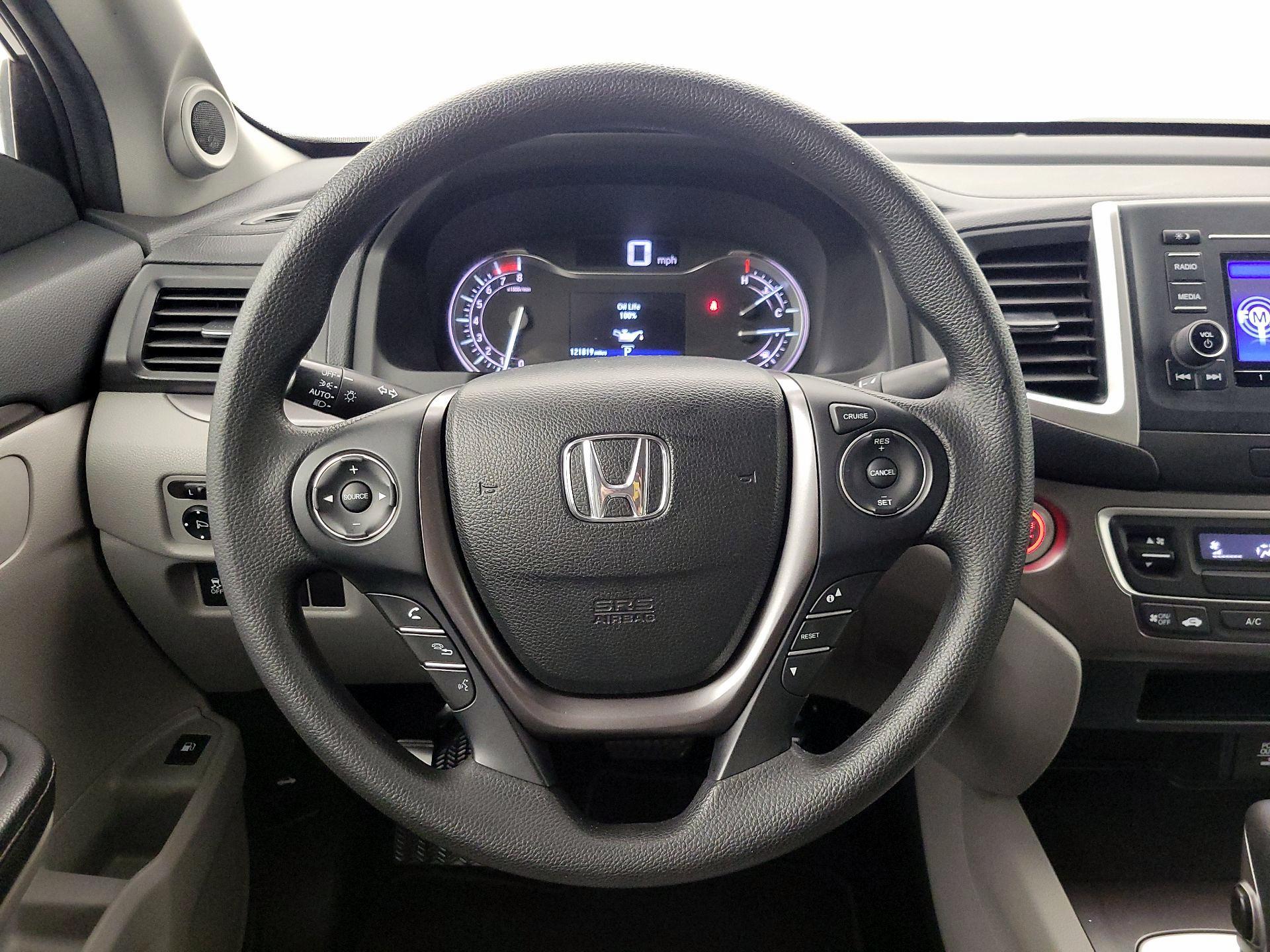 Thumbnail: 2019 Honda Ridgeline - 10