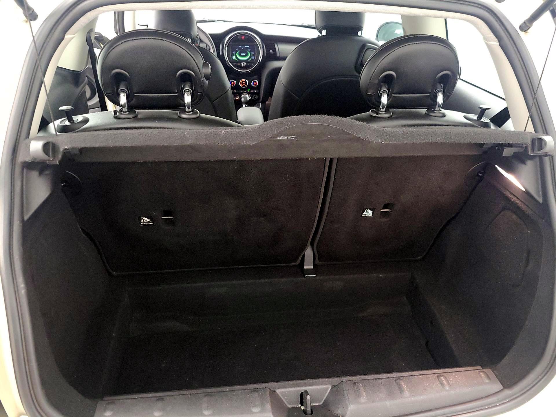 Thumbnail: 2018 MINI Cooper Hardtop - 20