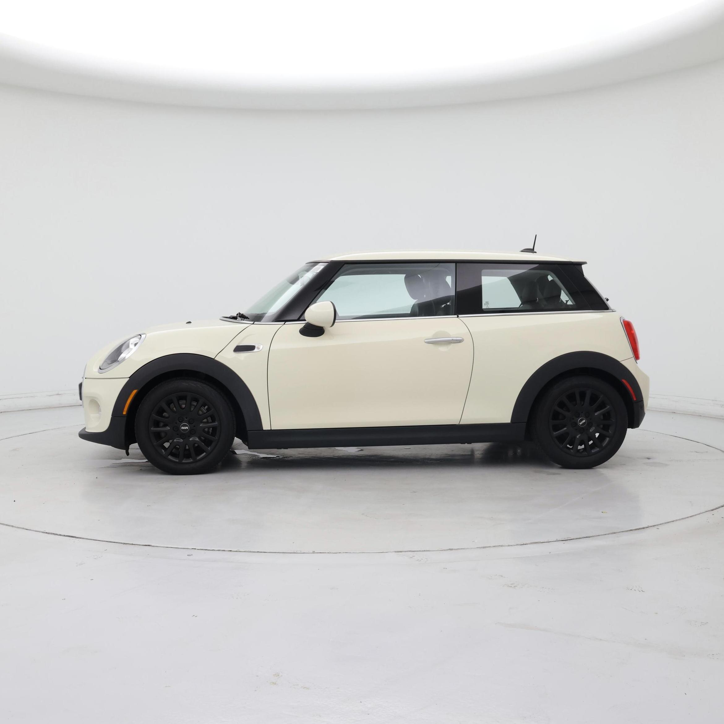 Thumbnail: 2018 MINI Cooper Hardtop - 3