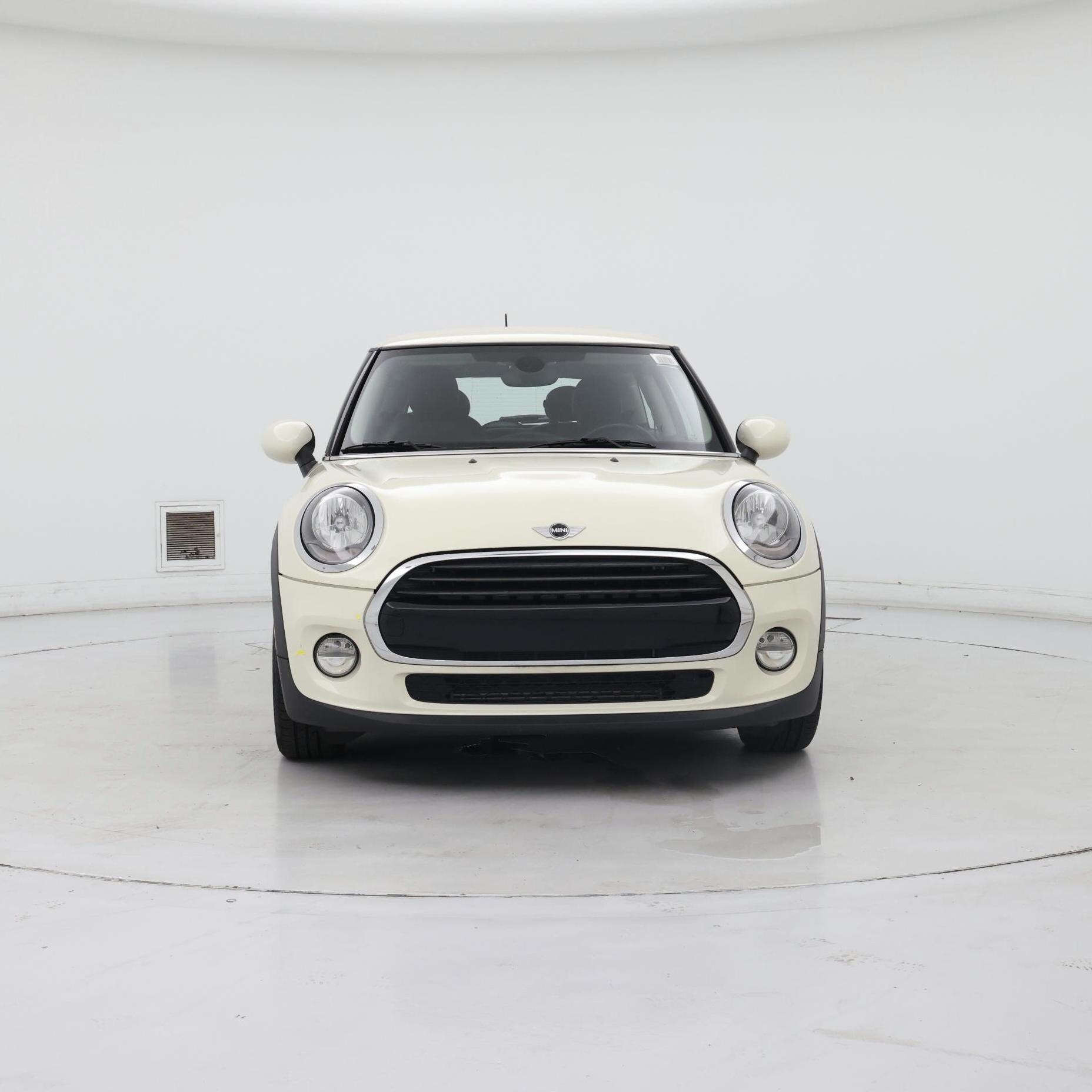 Thumbnail: 2018 MINI Cooper Hardtop - 5
