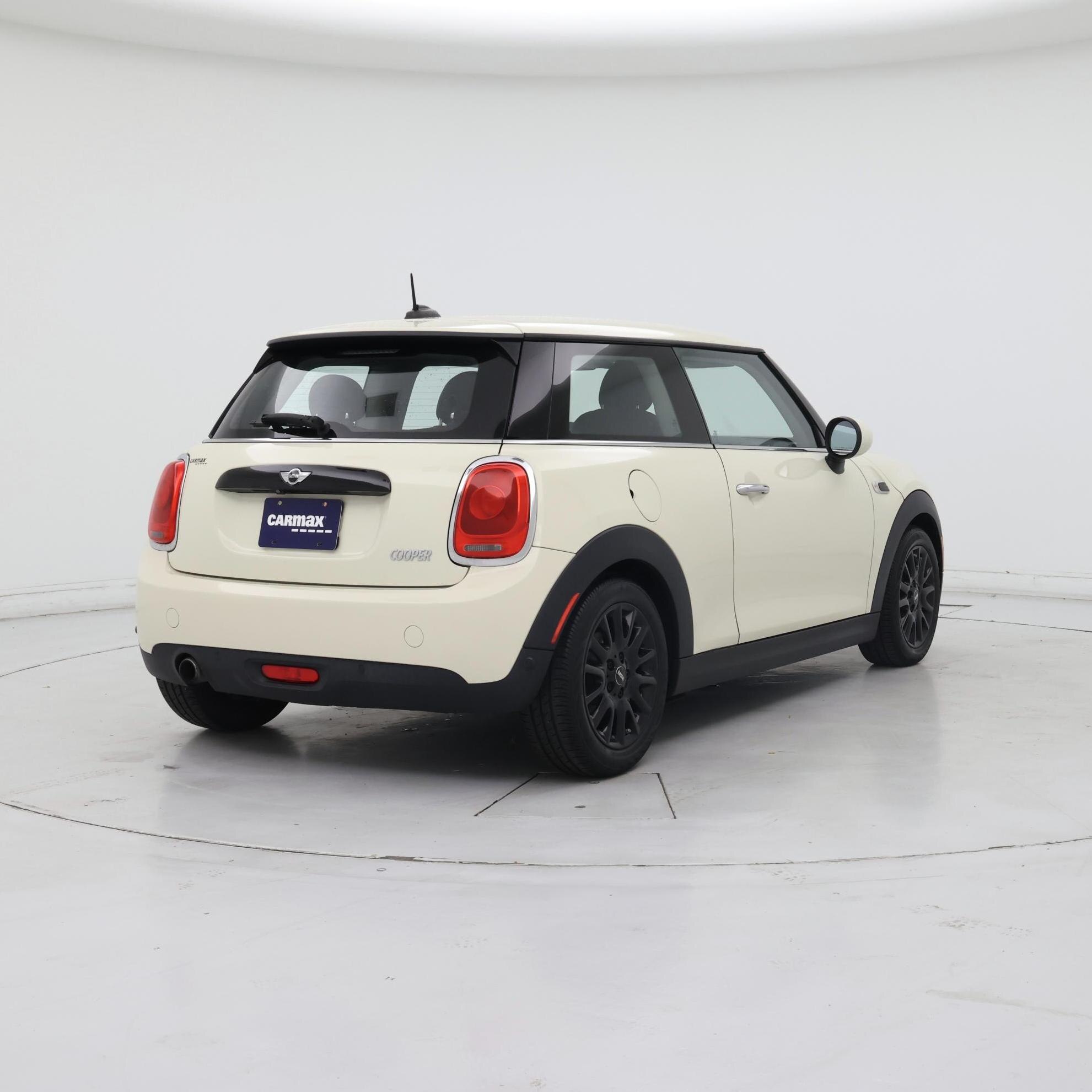 Thumbnail: 2018 MINI Cooper Hardtop - 8
