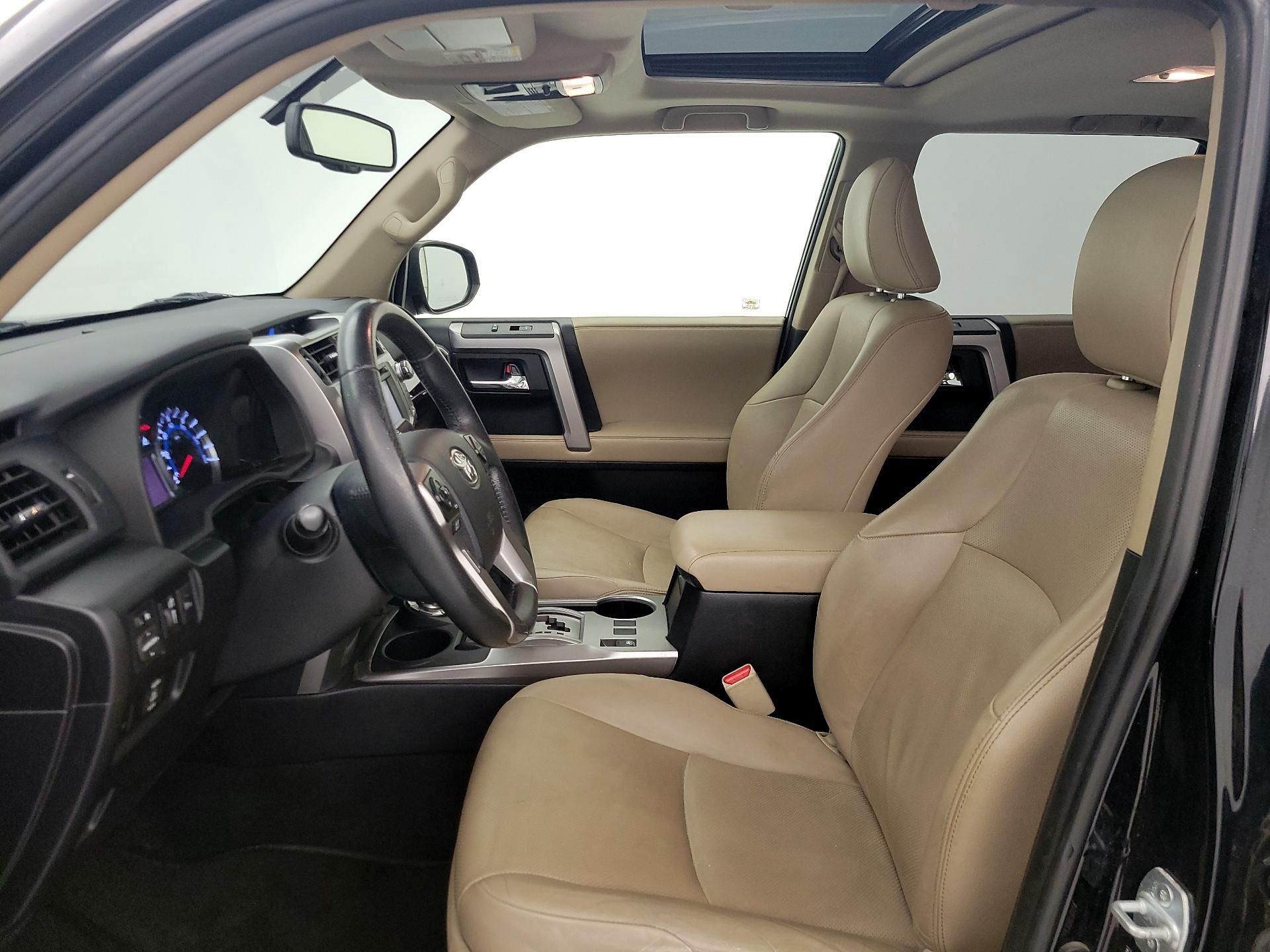 Thumbnail: 2014 Toyota 4Runner - 11