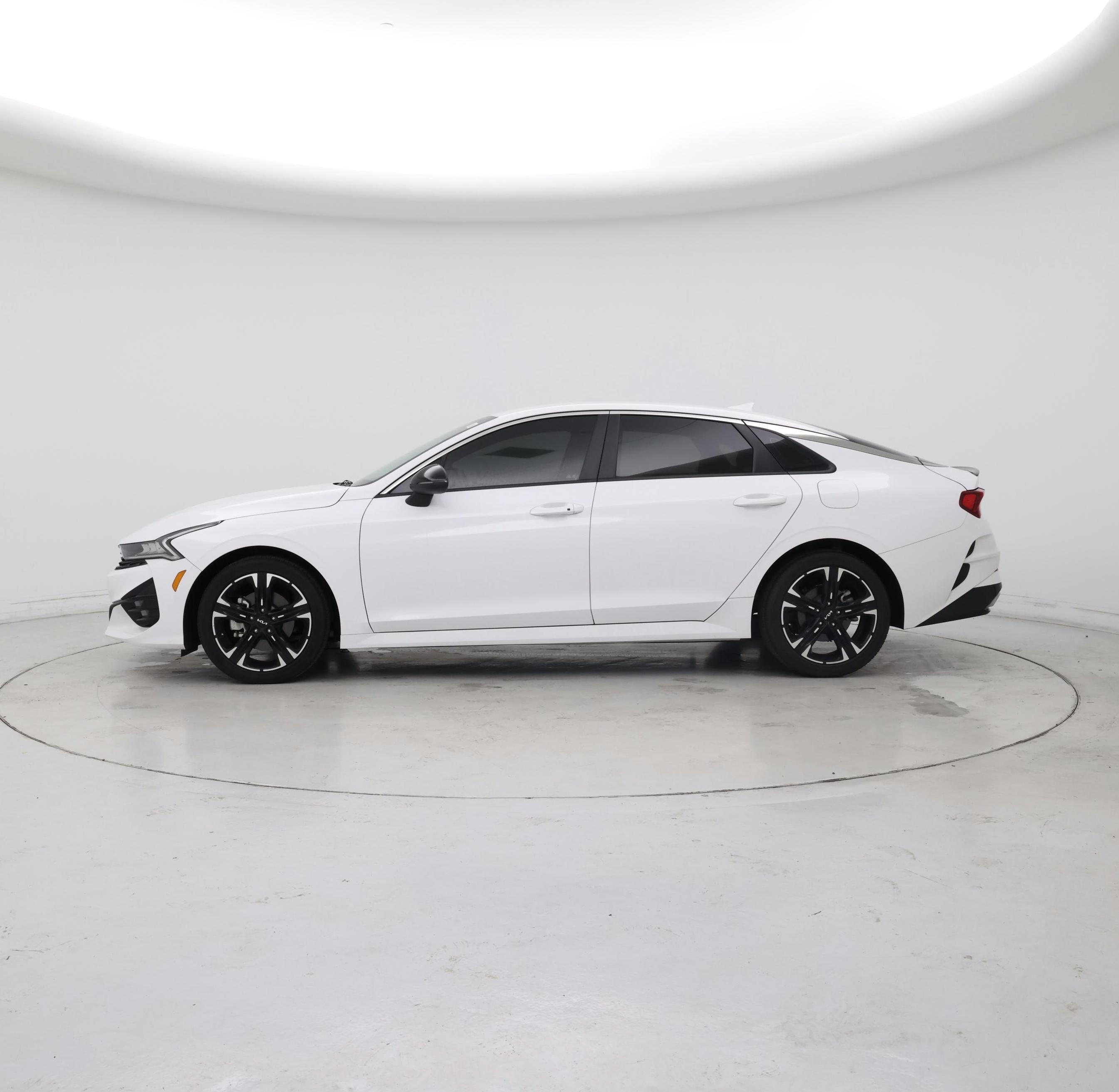 Thumbnail: 2022 Kia K5 - 3