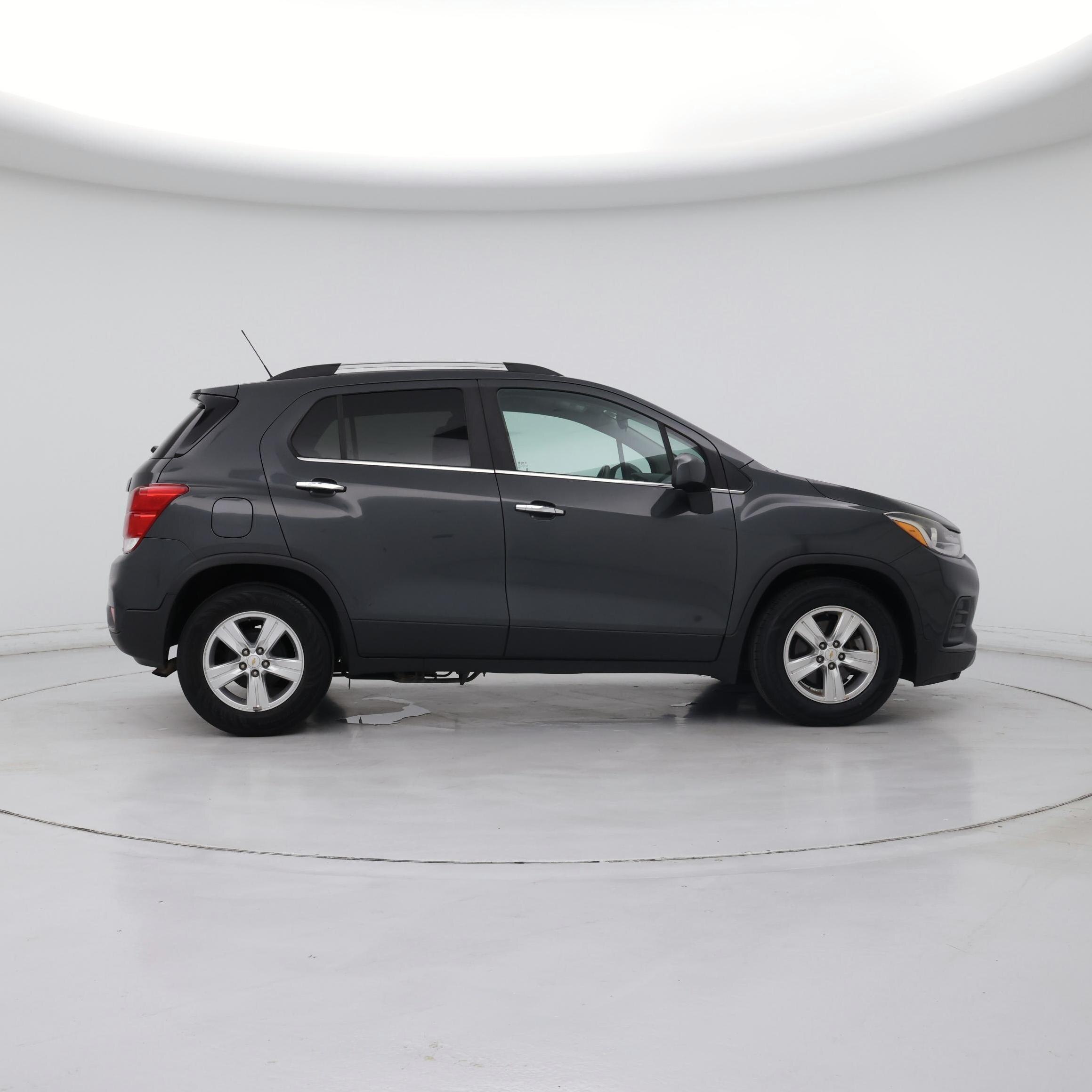 Thumbnail: 2018 Chevrolet Trax - 7