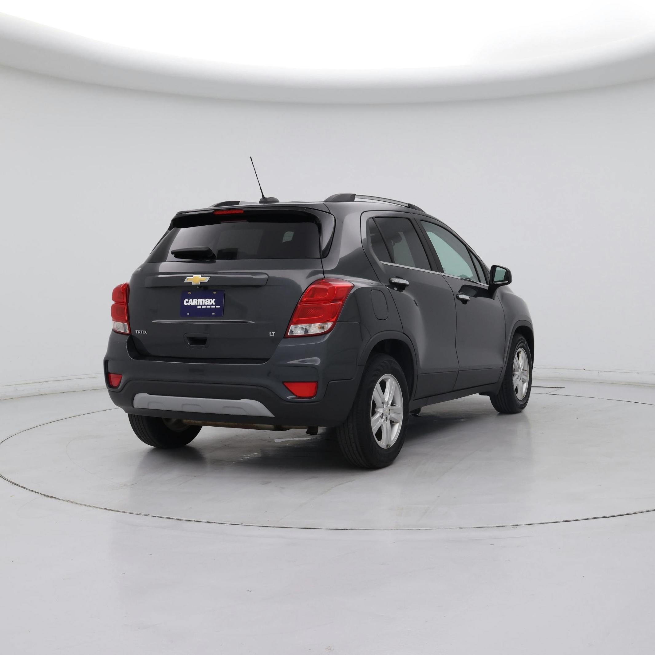 Thumbnail: 2018 Chevrolet Trax - 8