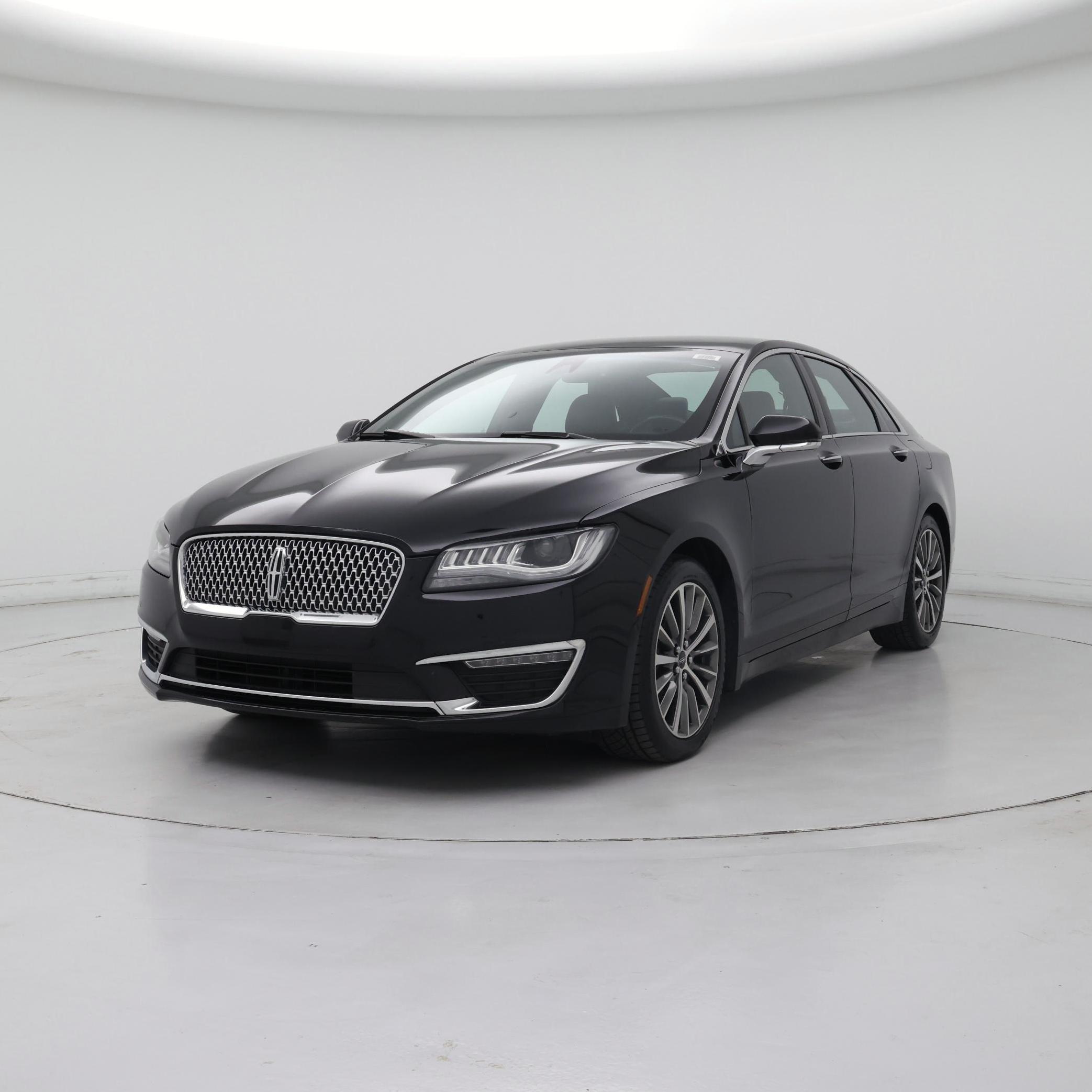Thumbnail: 2018 Lincoln MKZ - 4