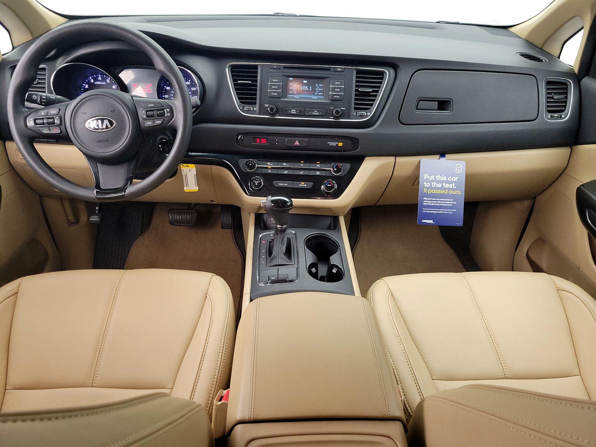 Thumbnail: 2017 Kia Sedona - 9