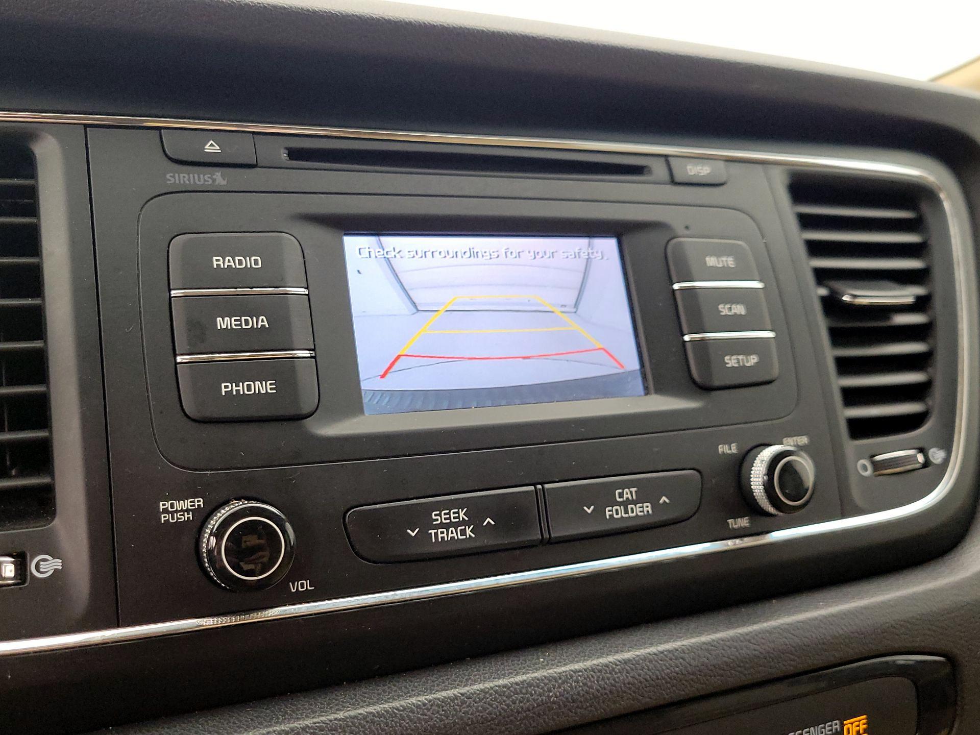 Thumbnail: 2017 Kia Sedona - 14