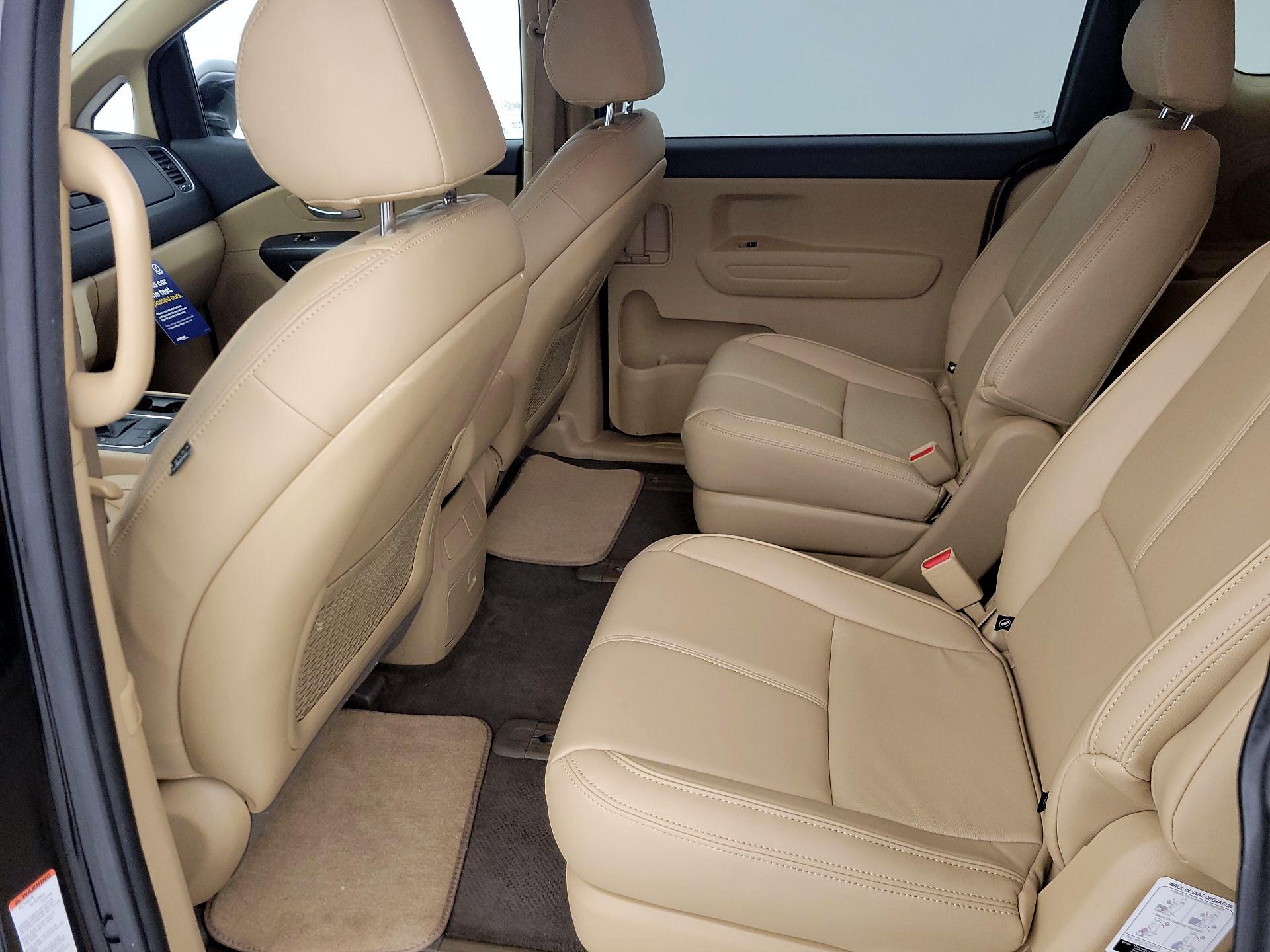 Thumbnail: 2017 Kia Sedona - 19