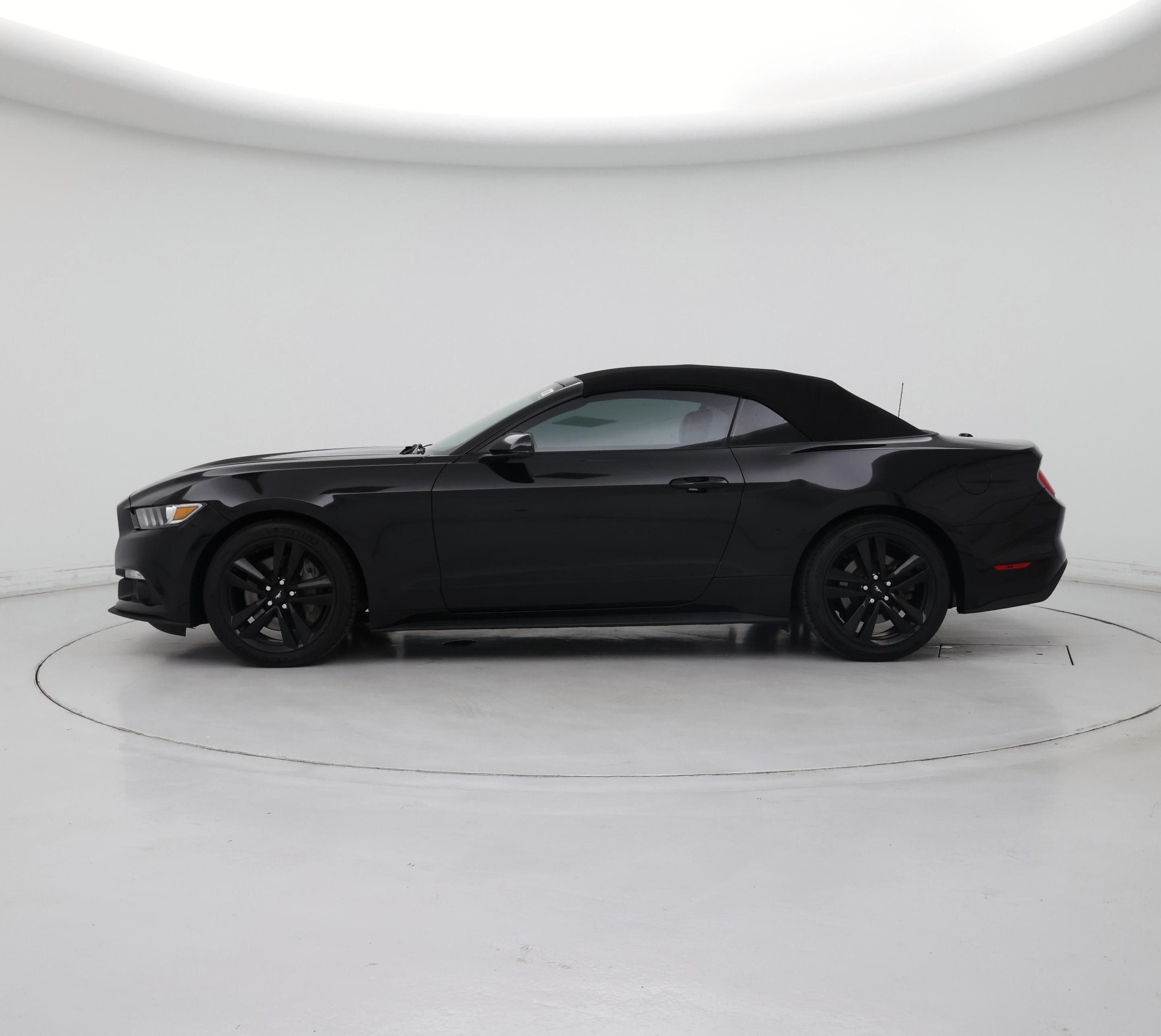 Thumbnail: 2016 Ford Mustang - 3