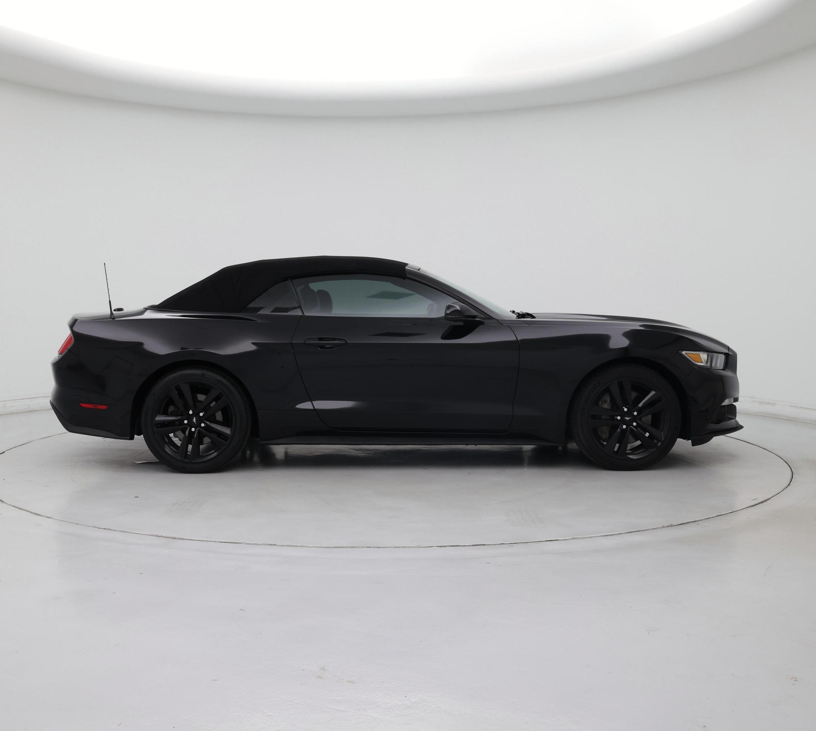 Thumbnail: 2016 Ford Mustang - 7