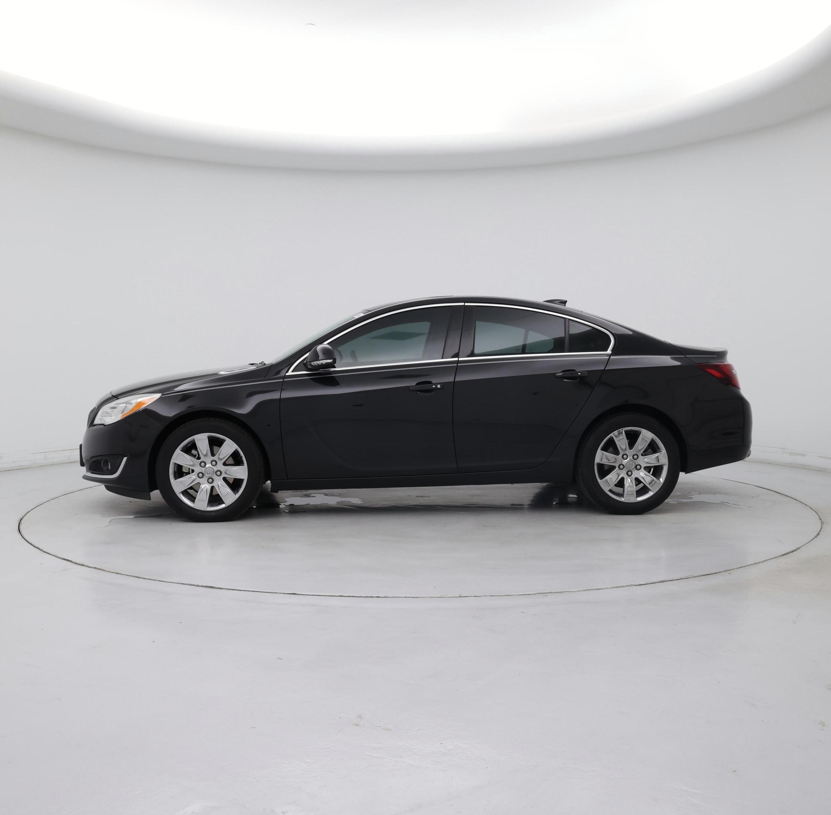 Thumbnail: 2015 Buick Regal - 3