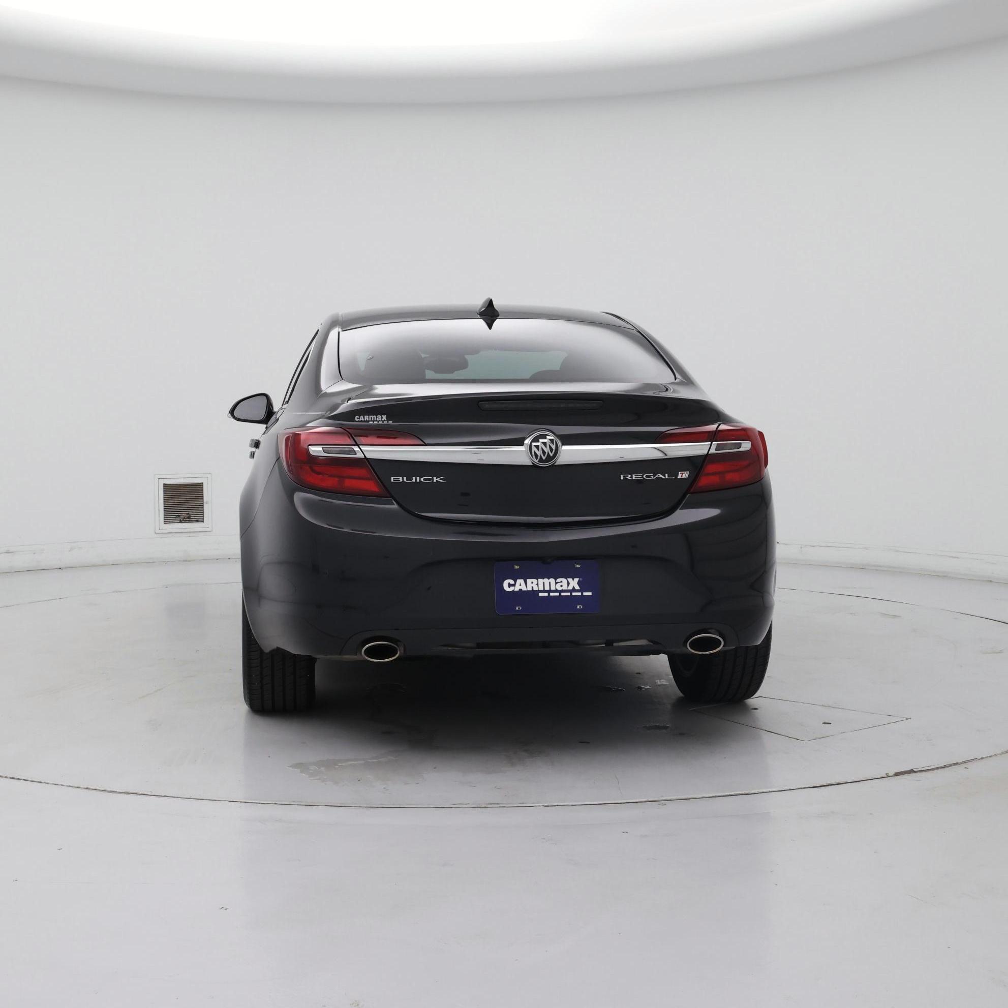 Thumbnail: 2015 Buick Regal - 6