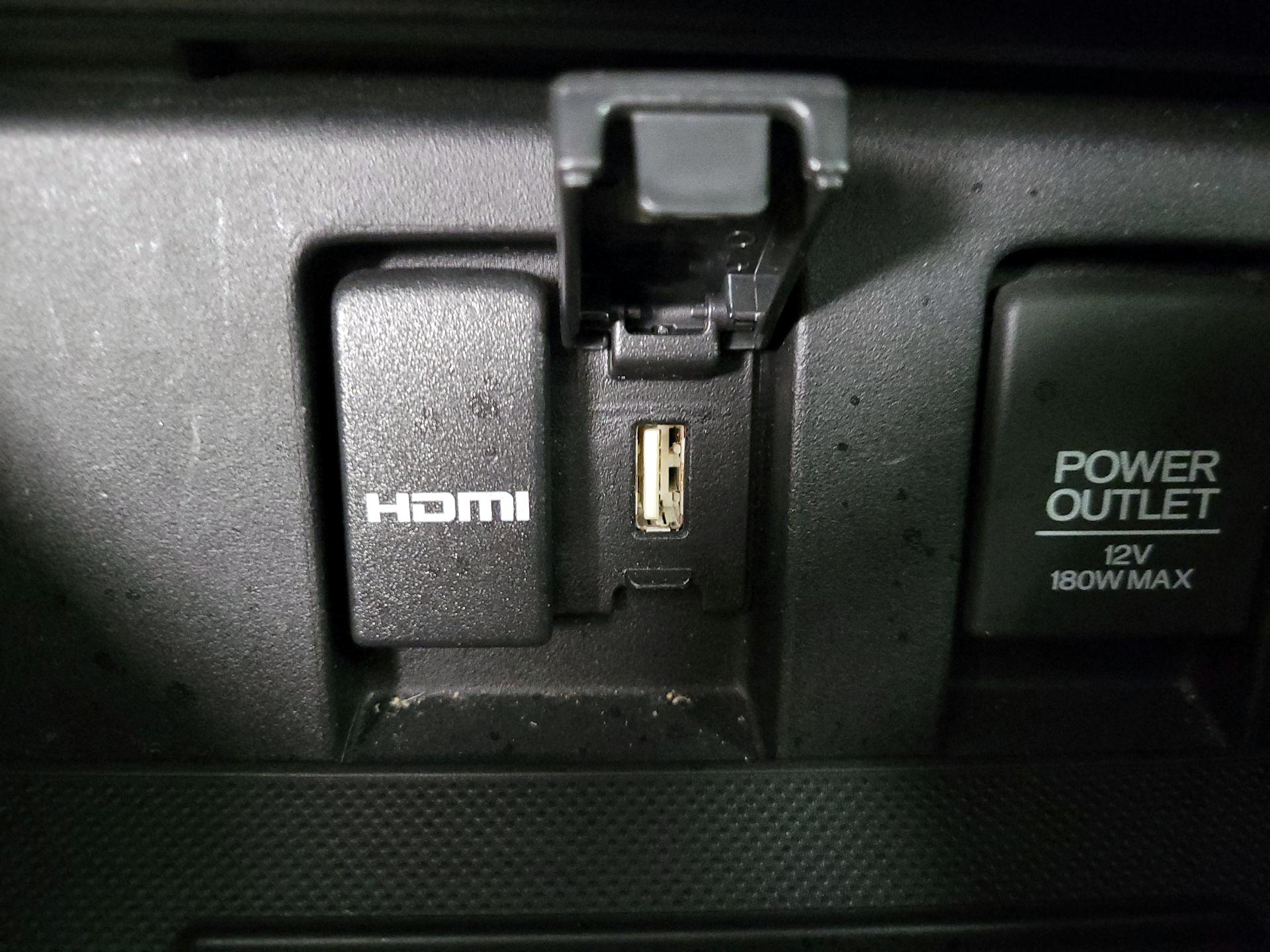 Thumbnail: 2015 Honda Civic - 18