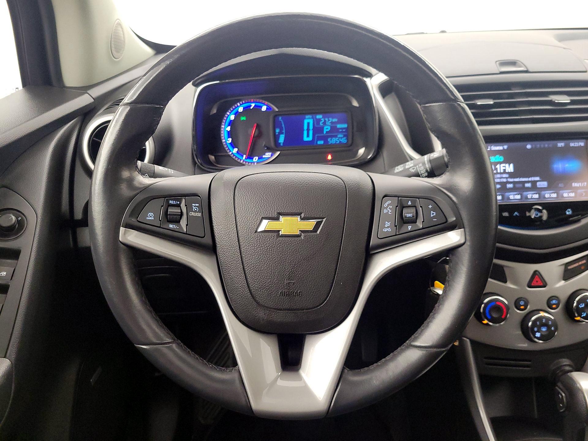 Thumbnail: 2016 Chevrolet Trax - 10