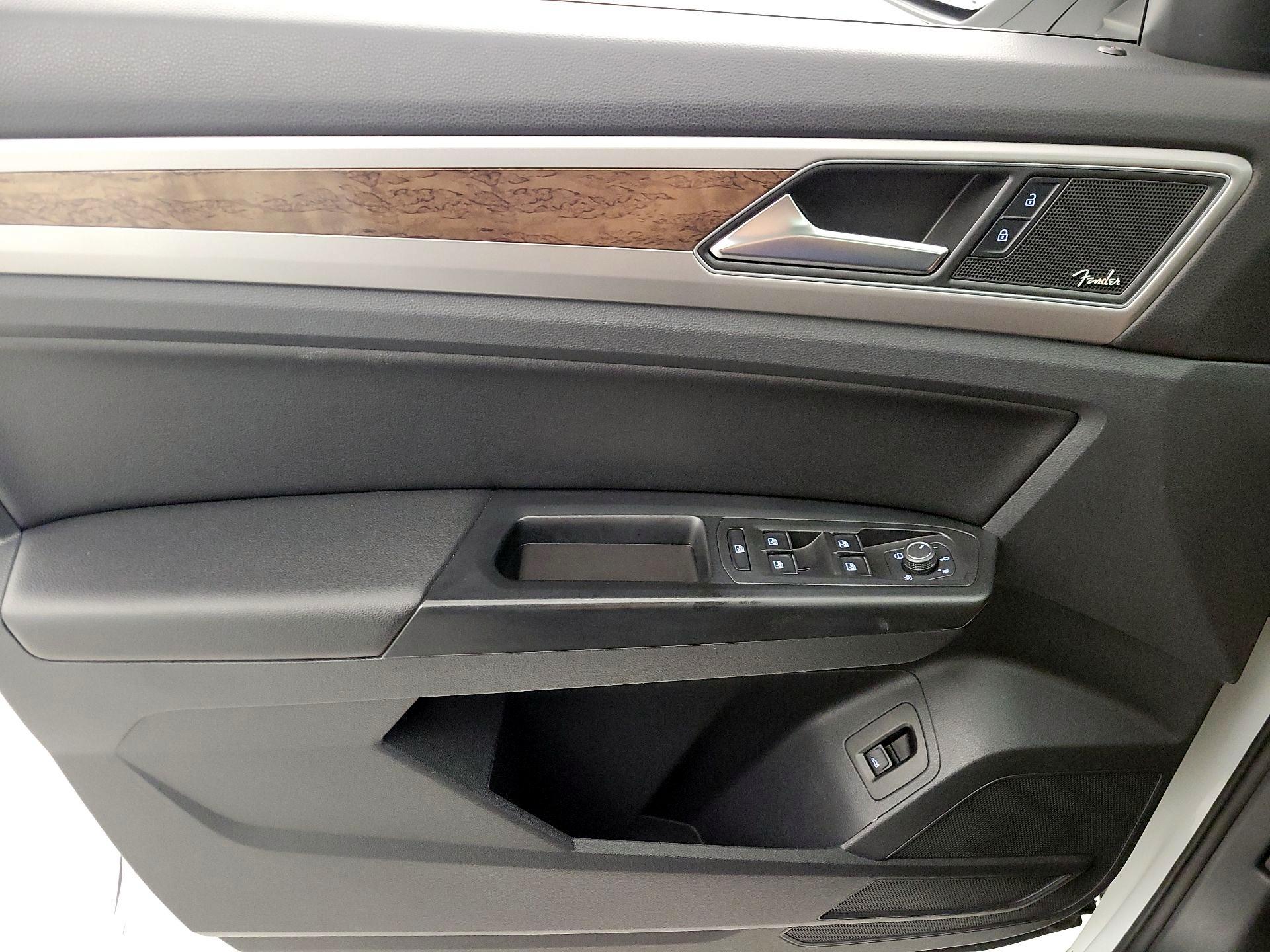 Thumbnail: 2019 Volkswagen Atlas - 12