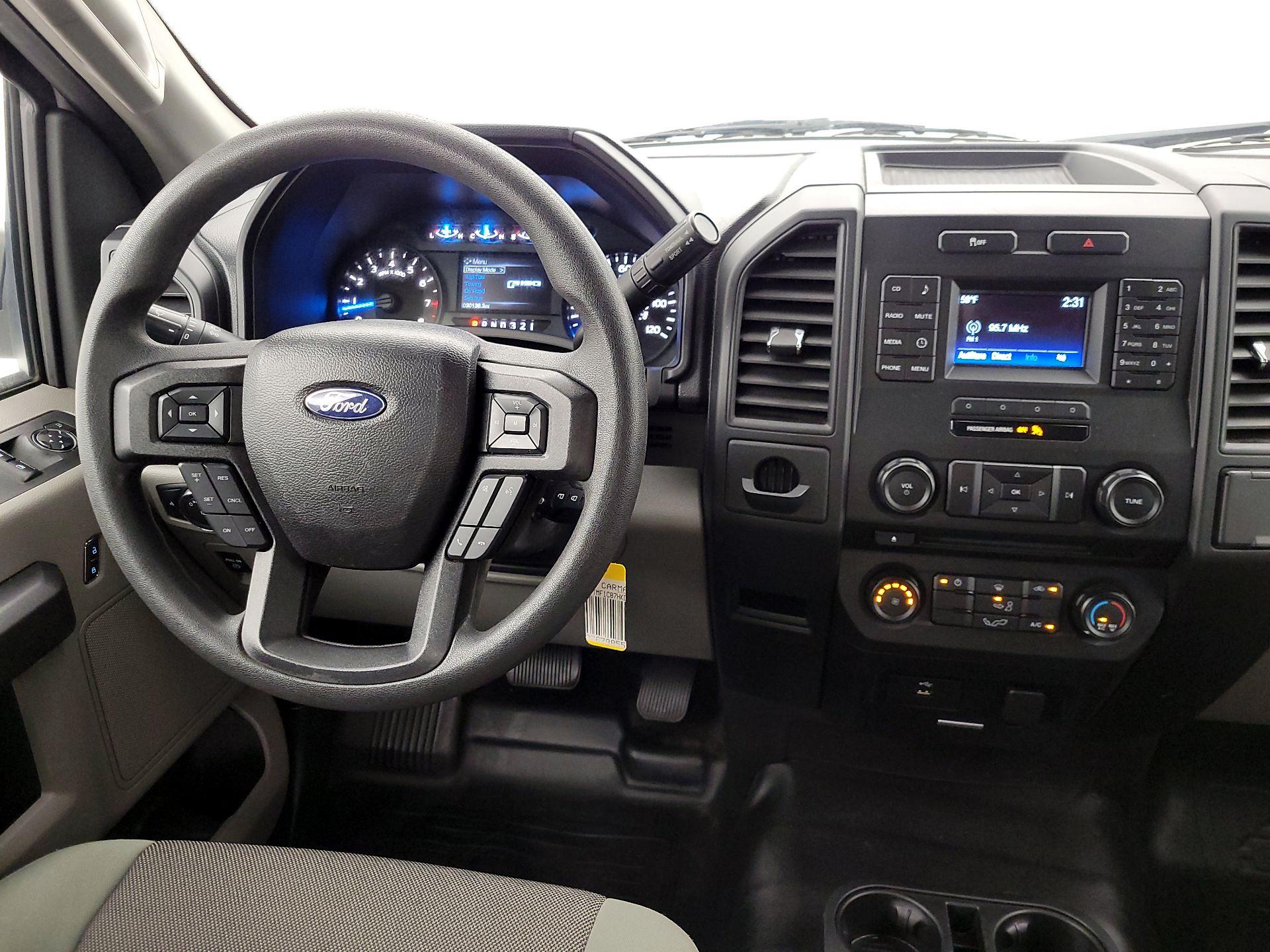 Thumbnail: 2017 Ford F-150 - 9
