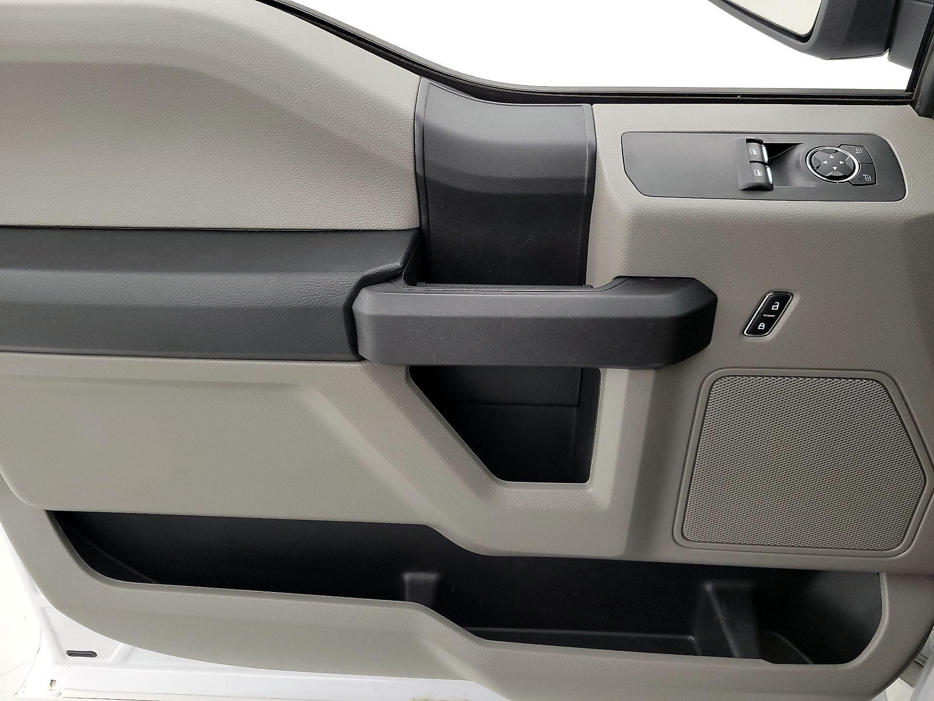 Thumbnail: 2017 Ford F-150 - 12