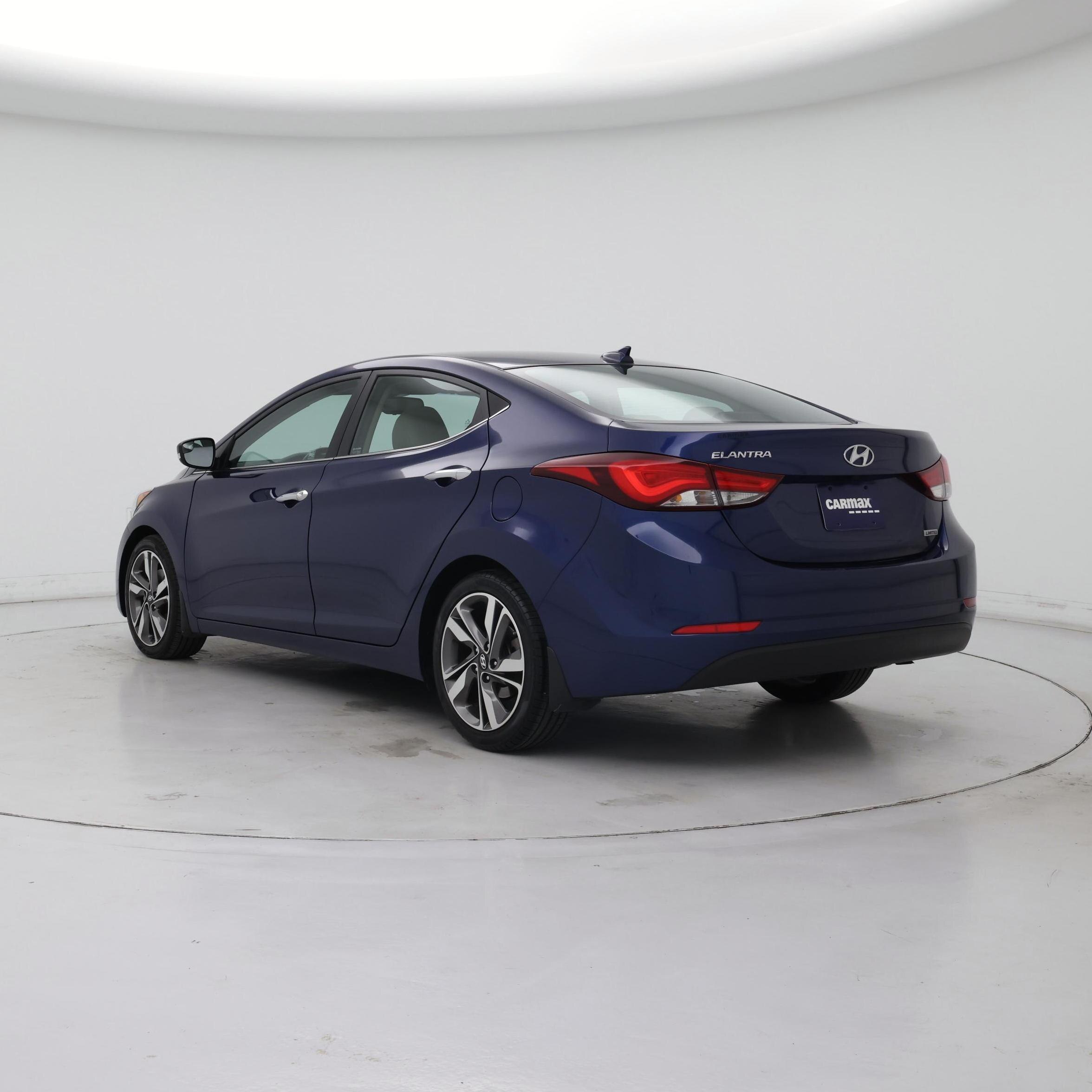 Thumbnail: 2015 Hyundai Elantra - 2