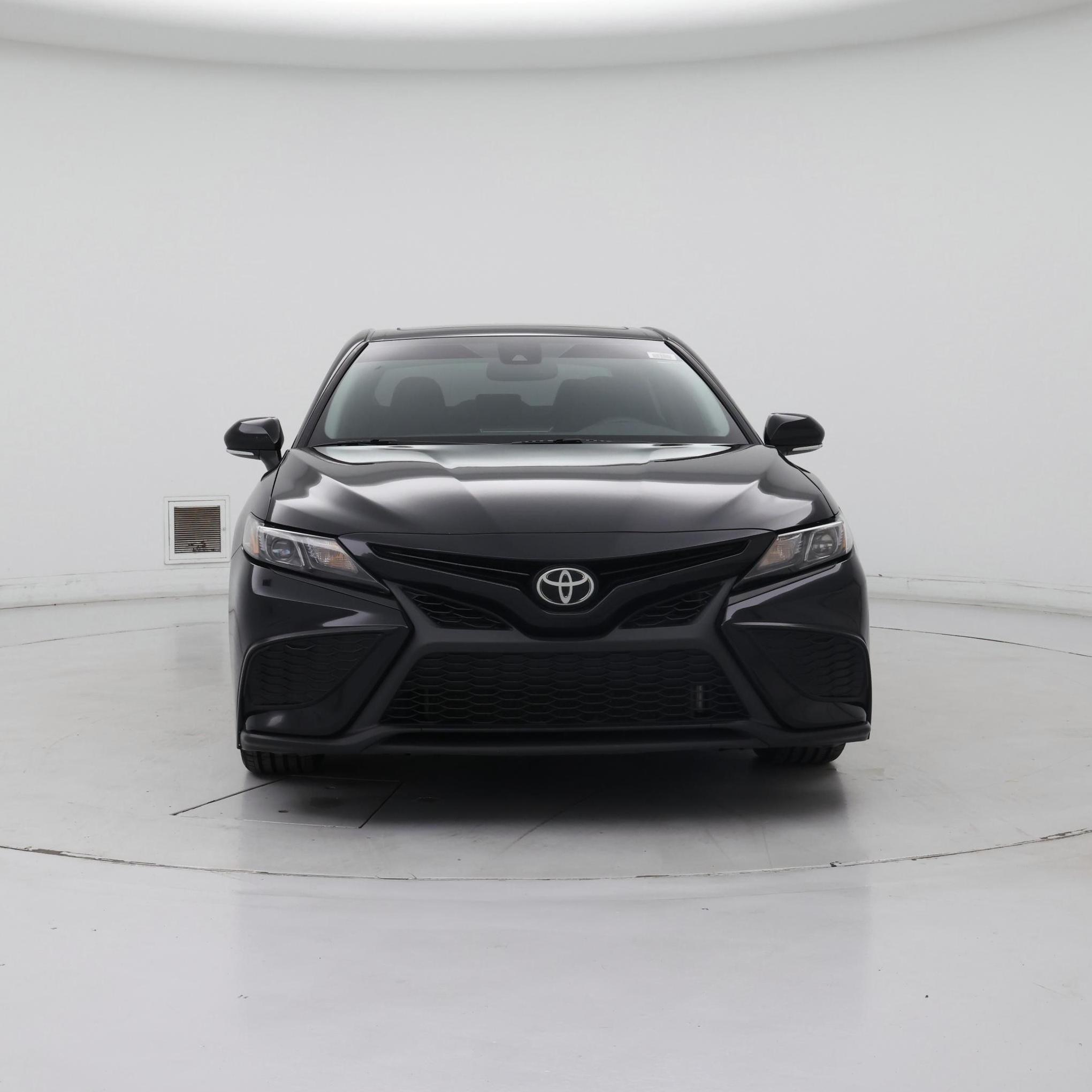 Thumbnail: 2022 Toyota Camry - 5