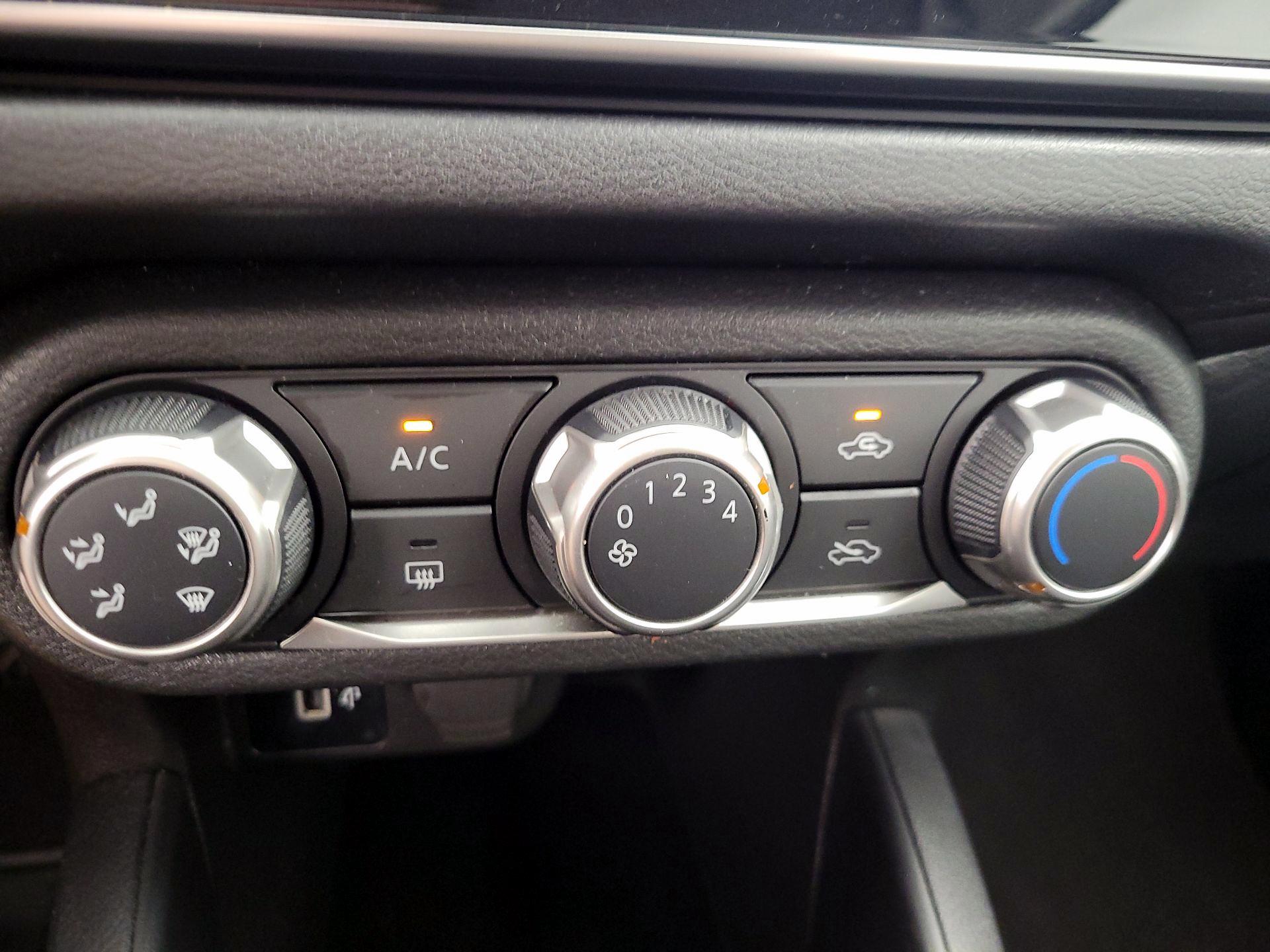 Thumbnail: 2021 Nissan Versa - 16