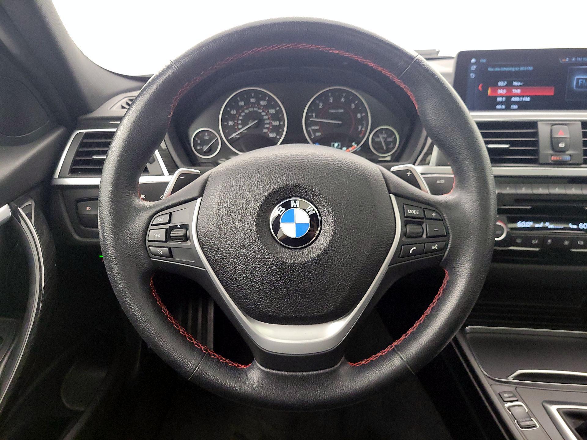 Thumbnail: 2018 BMW 3 Series - 10