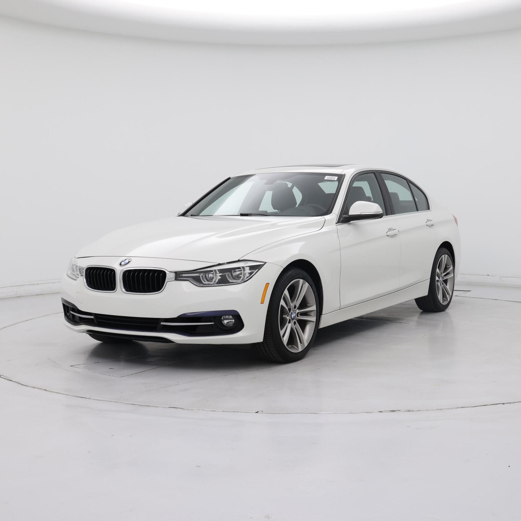 Thumbnail: 2018 BMW 3 Series - 4