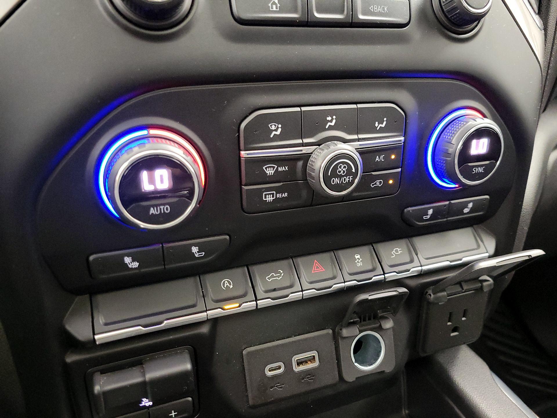 Thumbnail: 2020 Chevrolet Silverado 1500 - 16