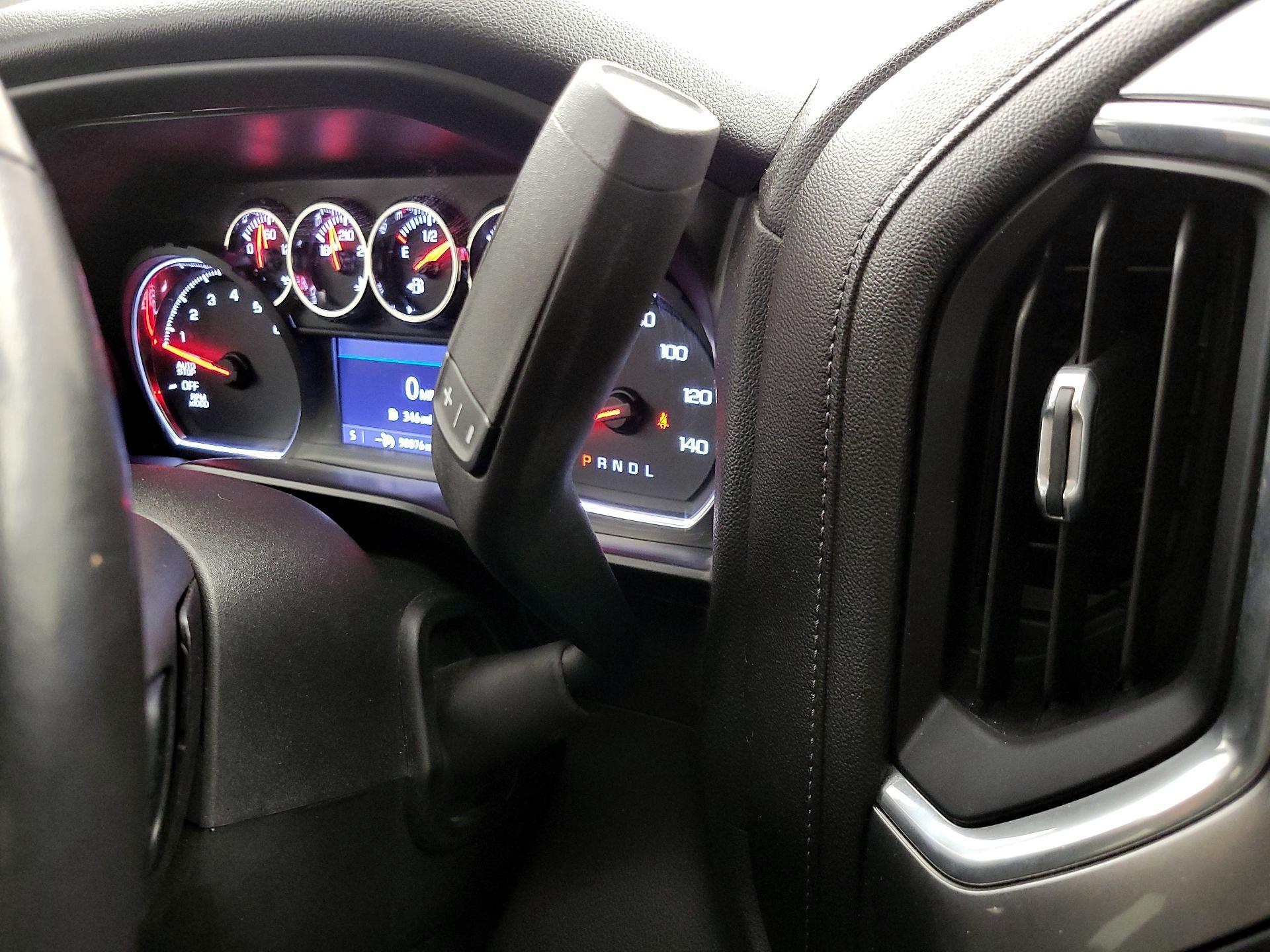 Thumbnail: 2020 Chevrolet Silverado 1500 - 17