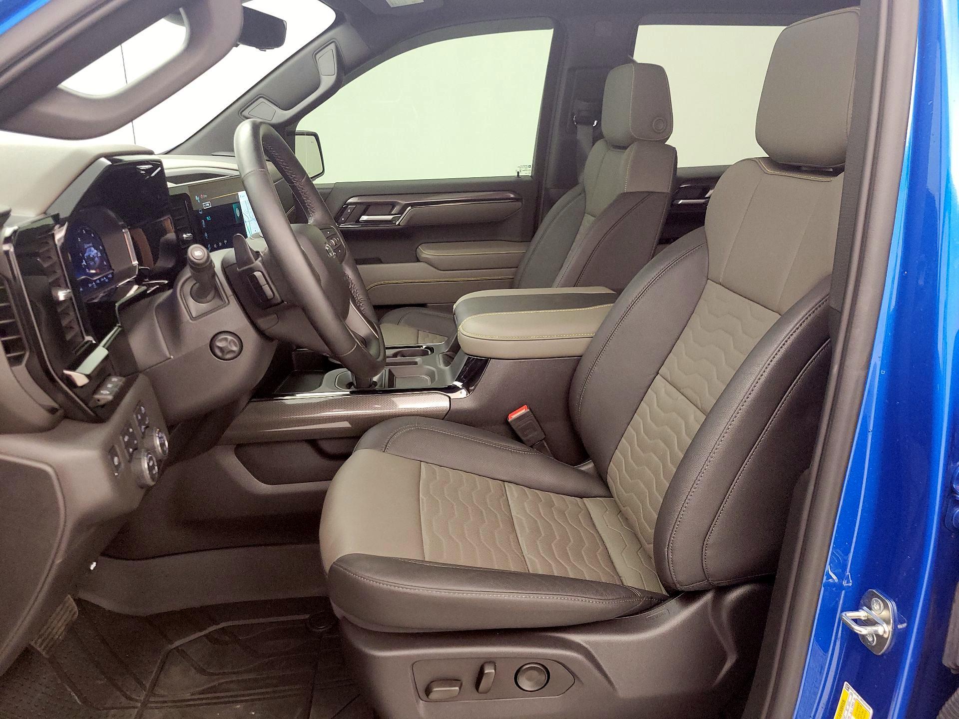 Thumbnail: 2024 Chevrolet Silverado 1500 - 11