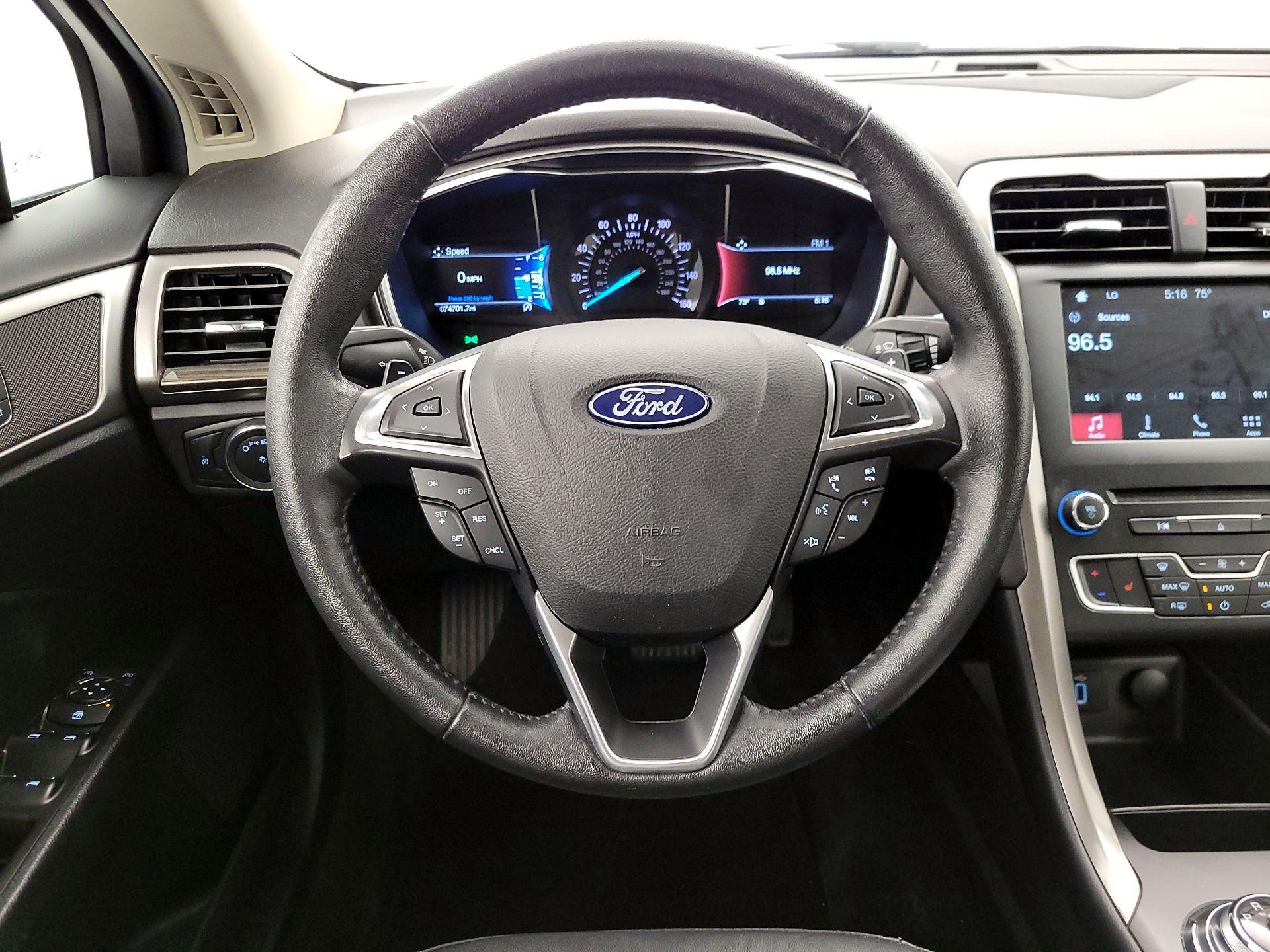 Thumbnail: 2018 Ford Fusion - 10