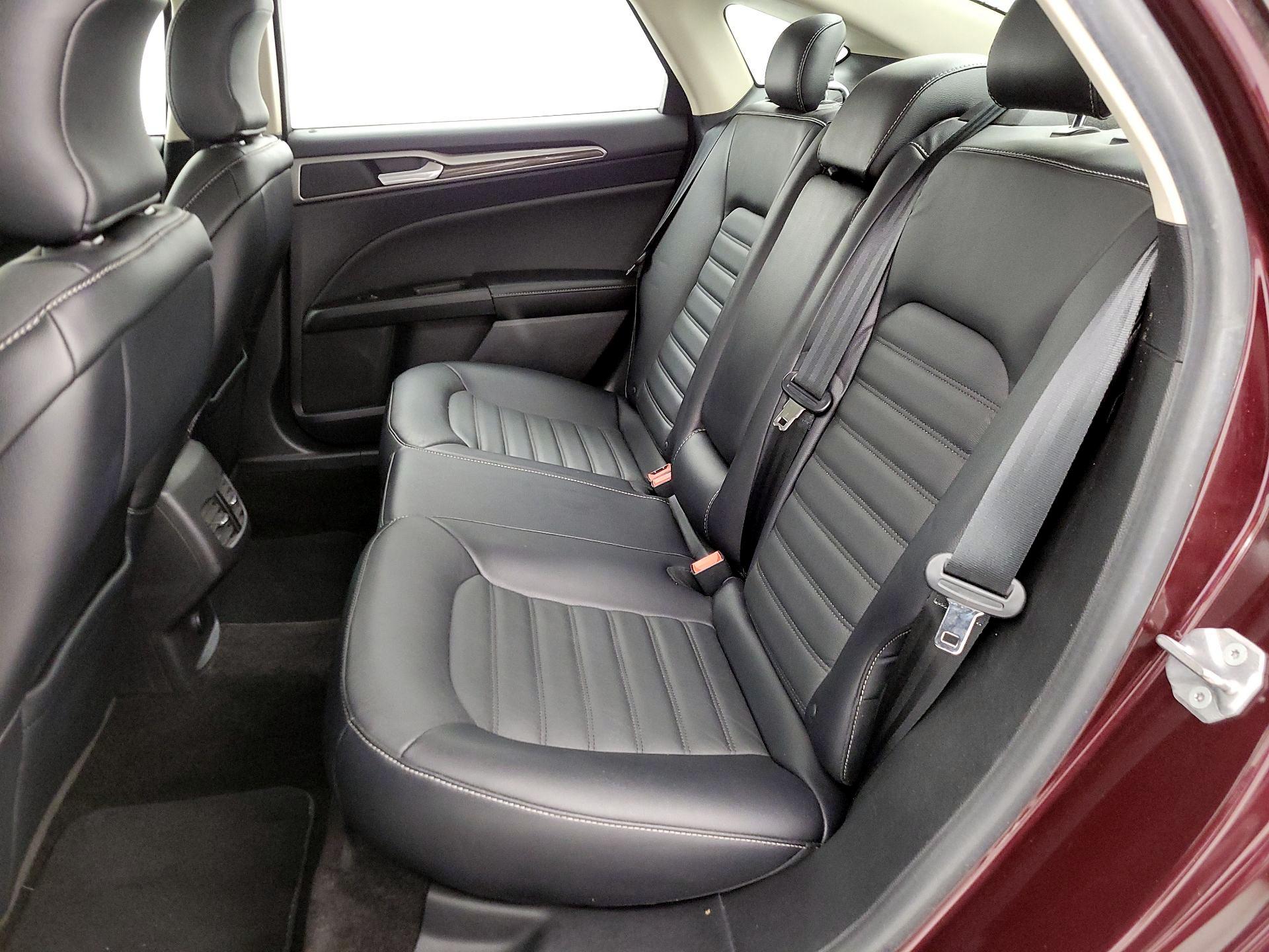 Thumbnail: 2018 Ford Fusion - 19