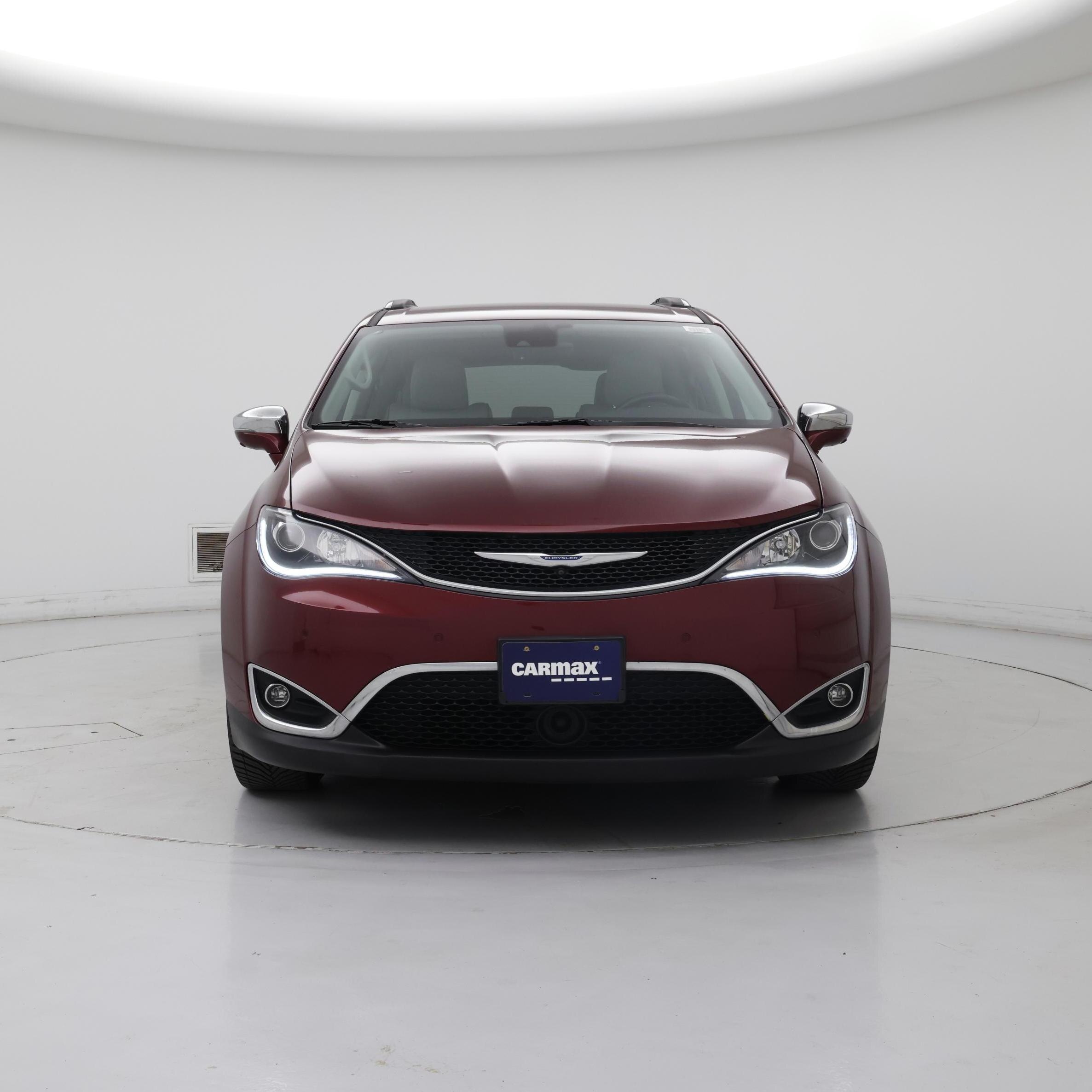 Thumbnail: 2017 Chrysler Pacifica - 5