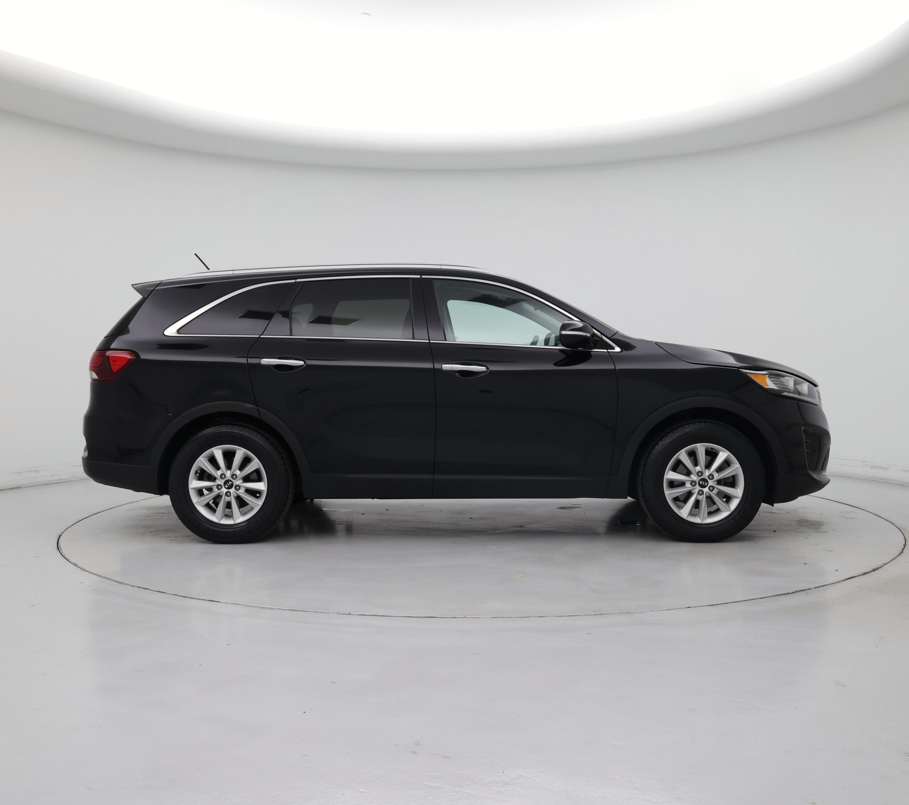 Thumbnail: 2020 Kia Sorento - 7