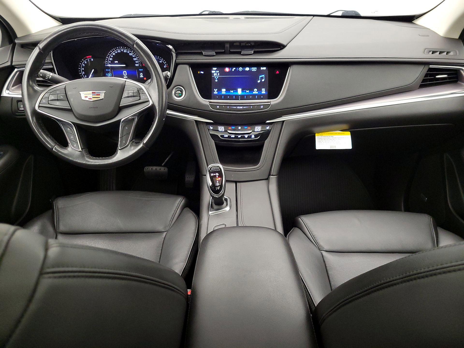 Thumbnail: 2018 Cadillac XT5 - 9