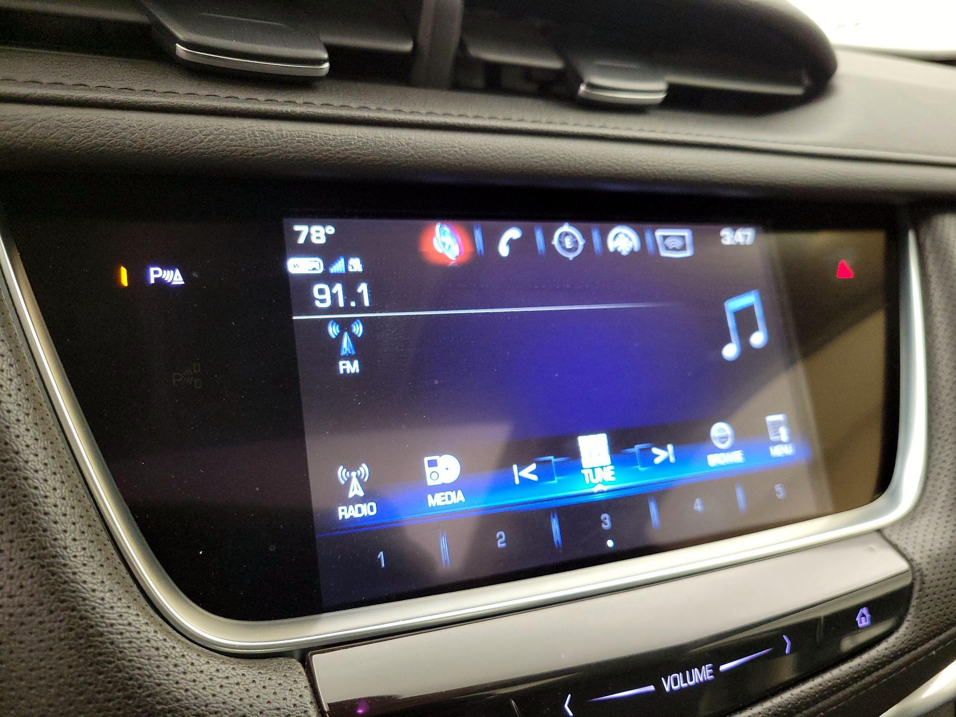 Thumbnail: 2018 Cadillac XT5 - 16