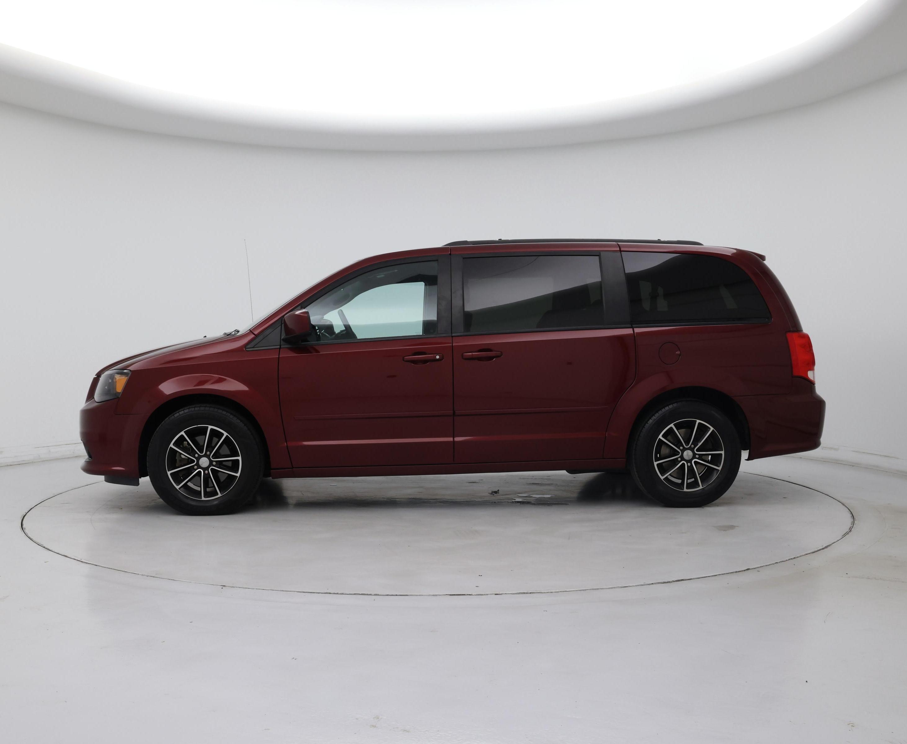 Thumbnail: 2017 Dodge Grand Caravan - 3