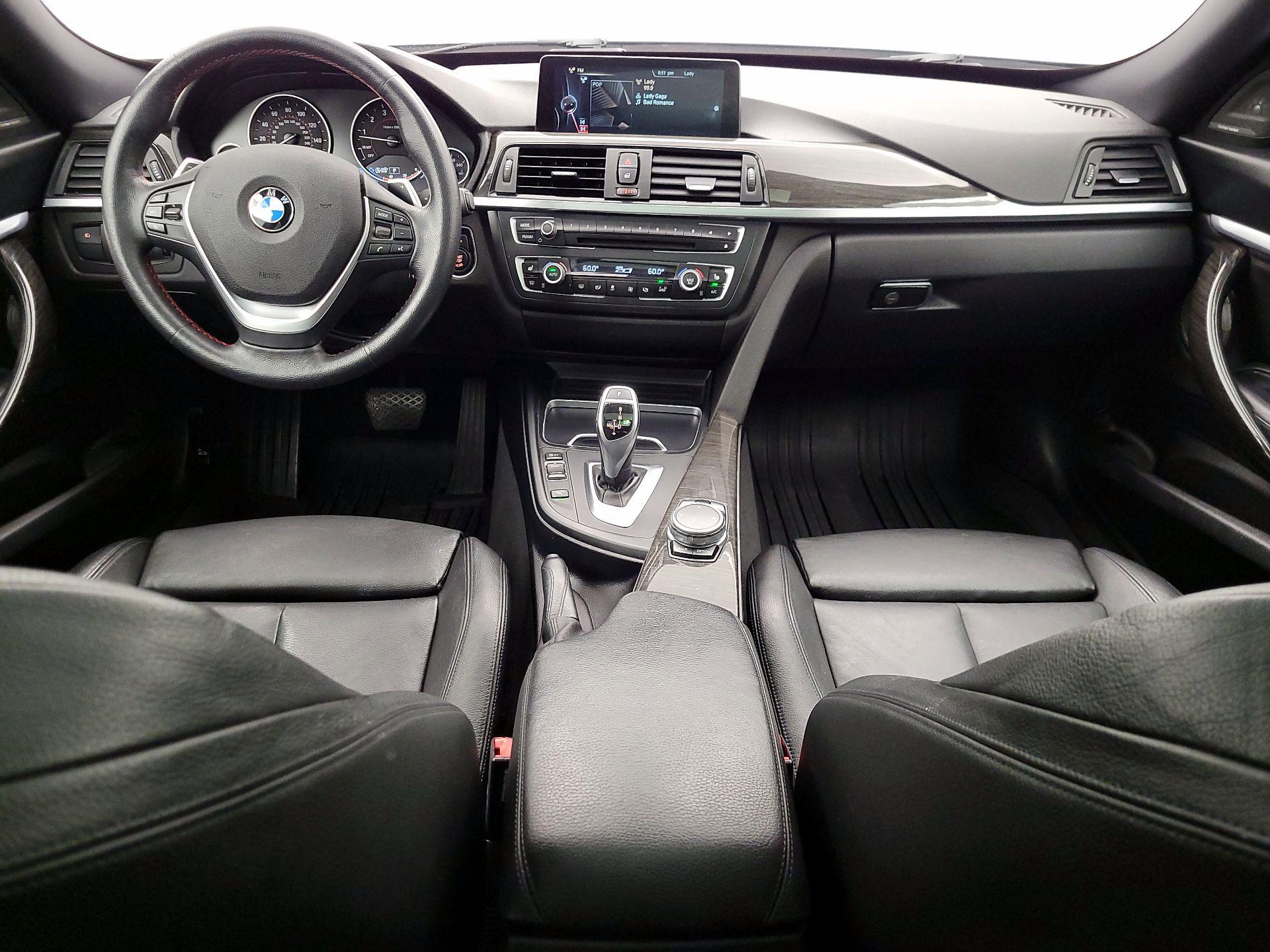 Thumbnail: 2016 BMW 3 Series - 9