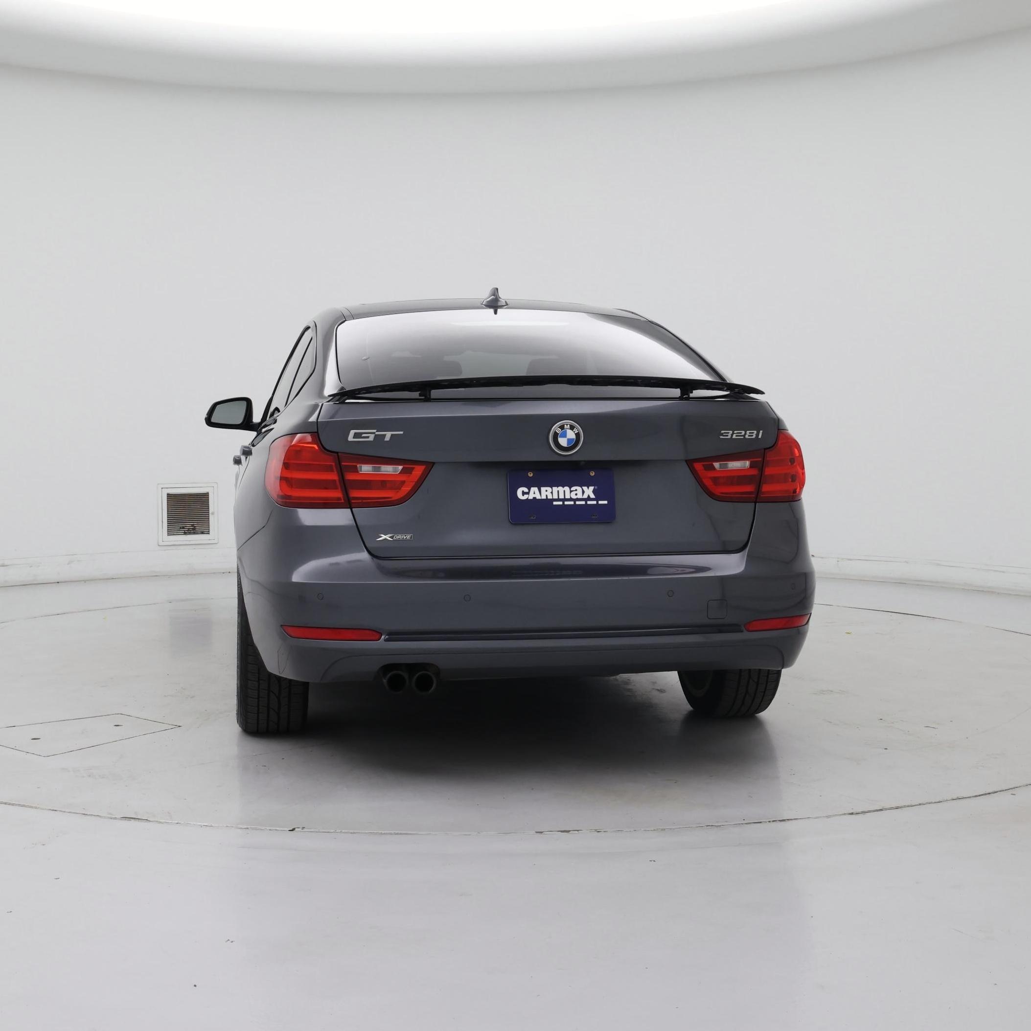 Thumbnail: 2016 BMW 3 Series - 6