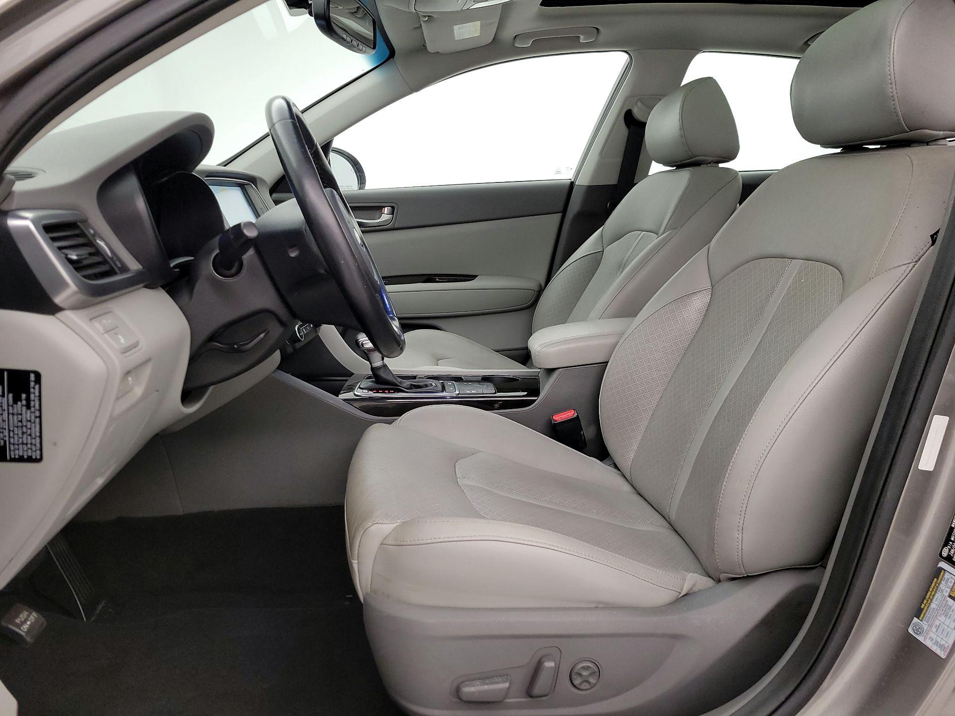Thumbnail: 2016 Kia Optima - 11