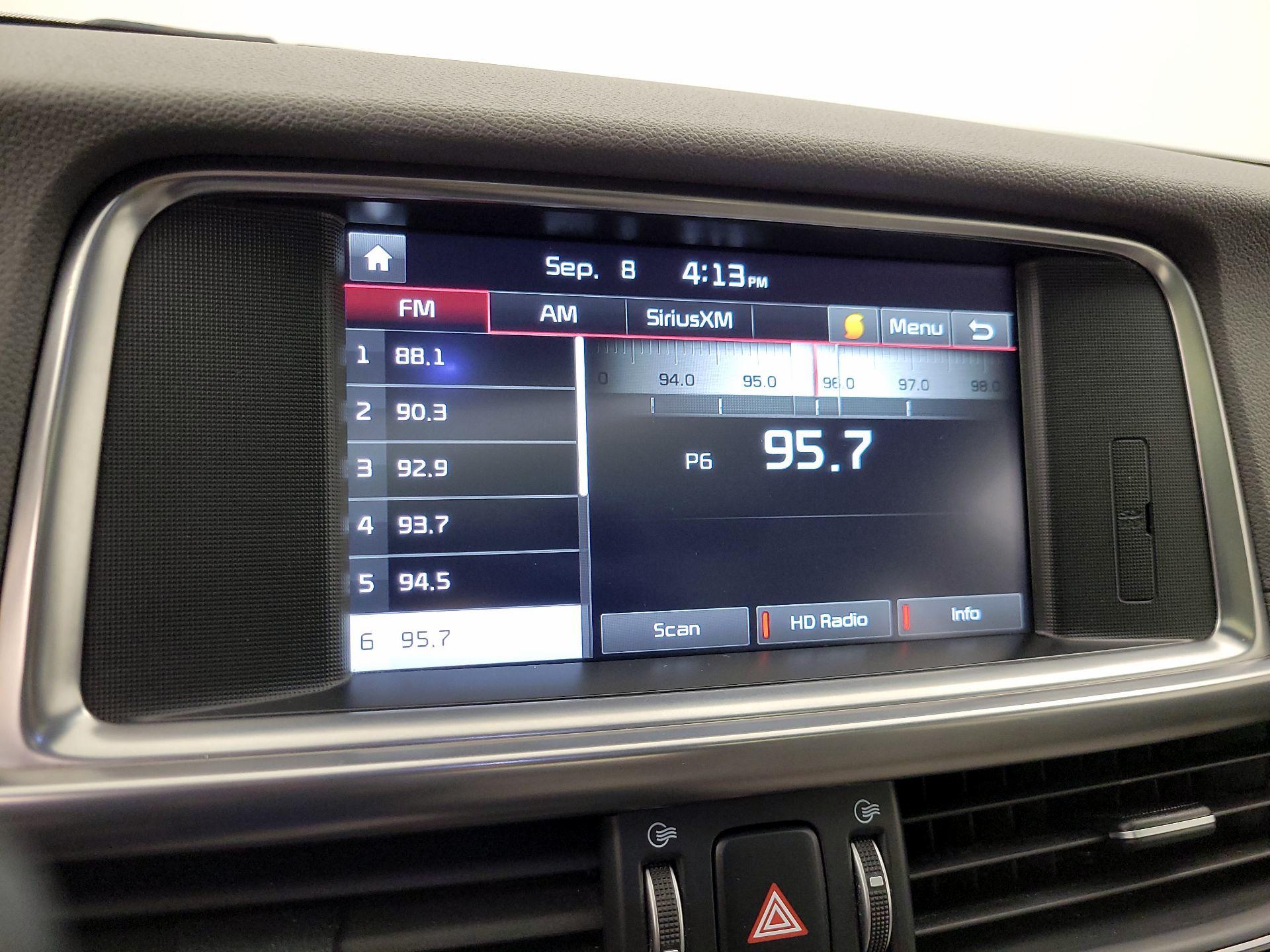Thumbnail: 2016 Kia Optima - 16