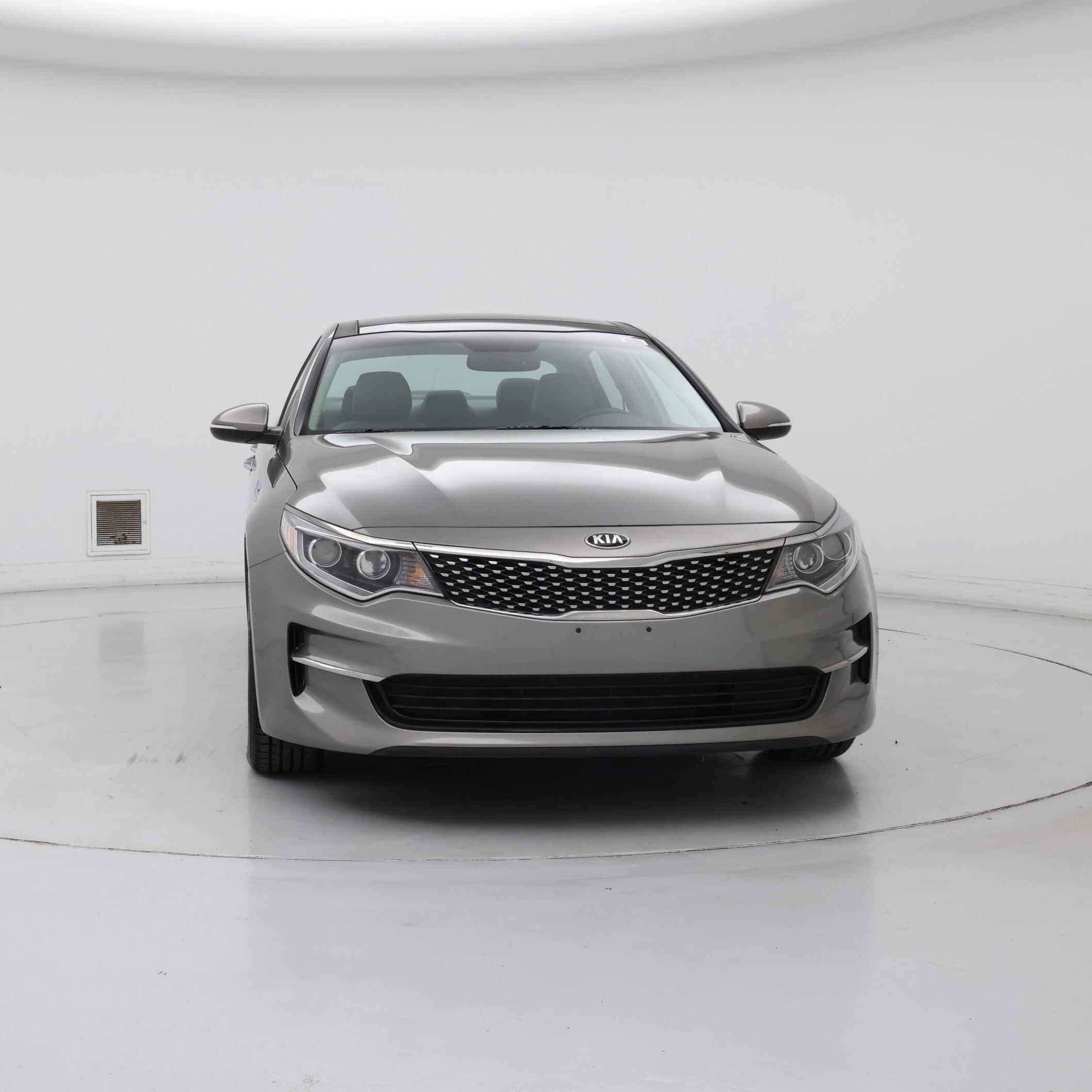 Thumbnail: 2016 Kia Optima - 5