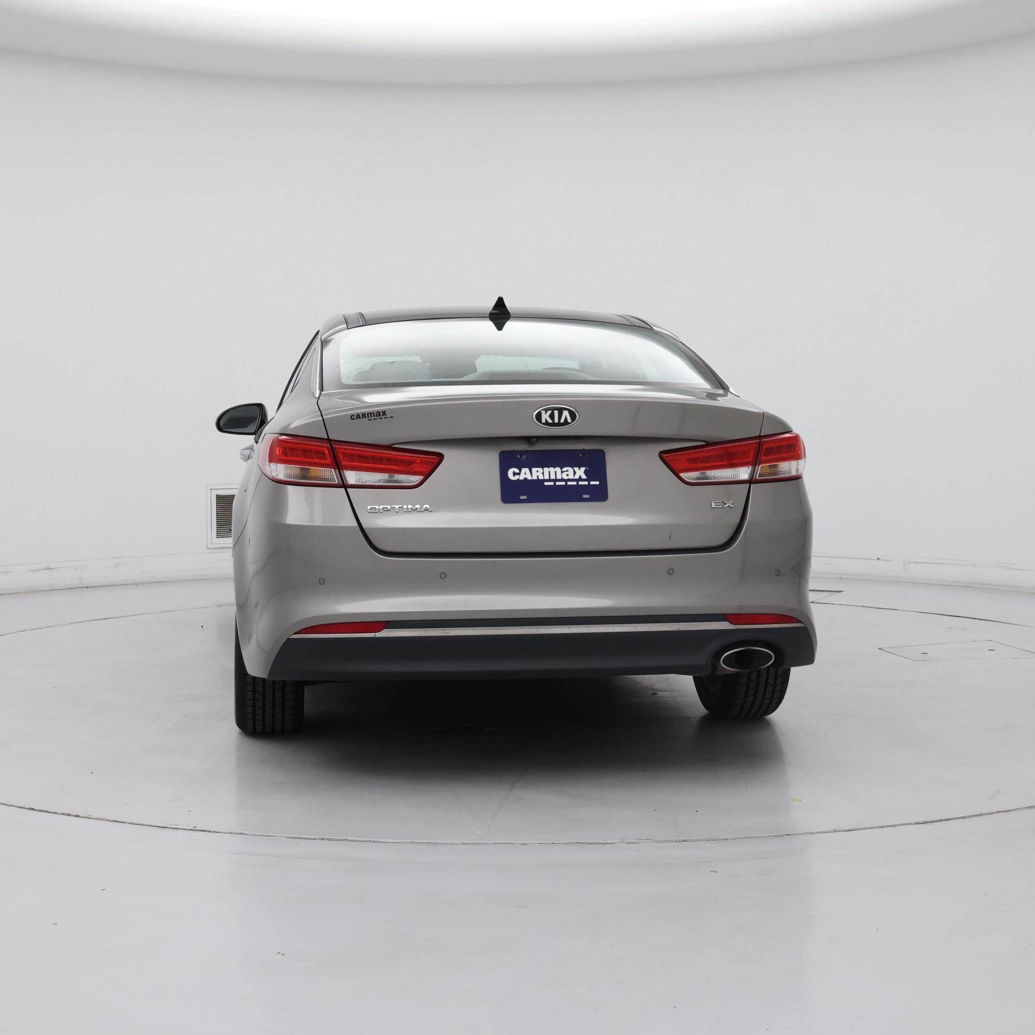Thumbnail: 2016 Kia Optima - 6