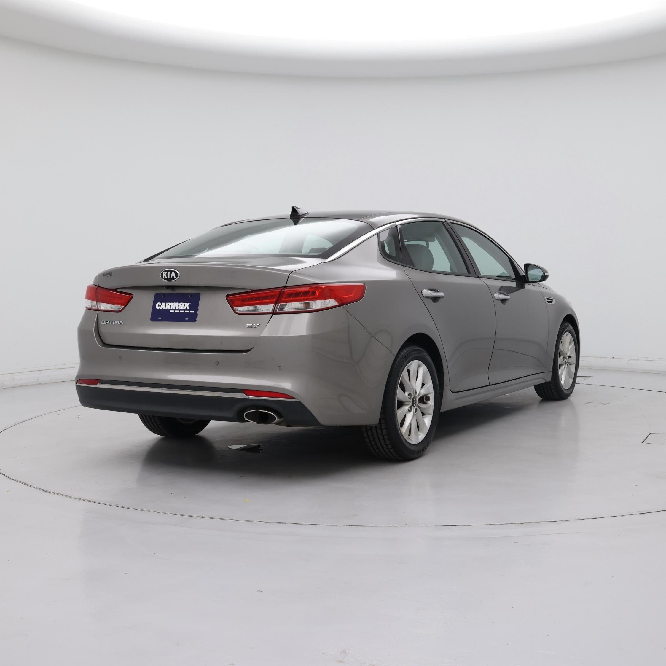 Thumbnail: 2016 Kia Optima - 8